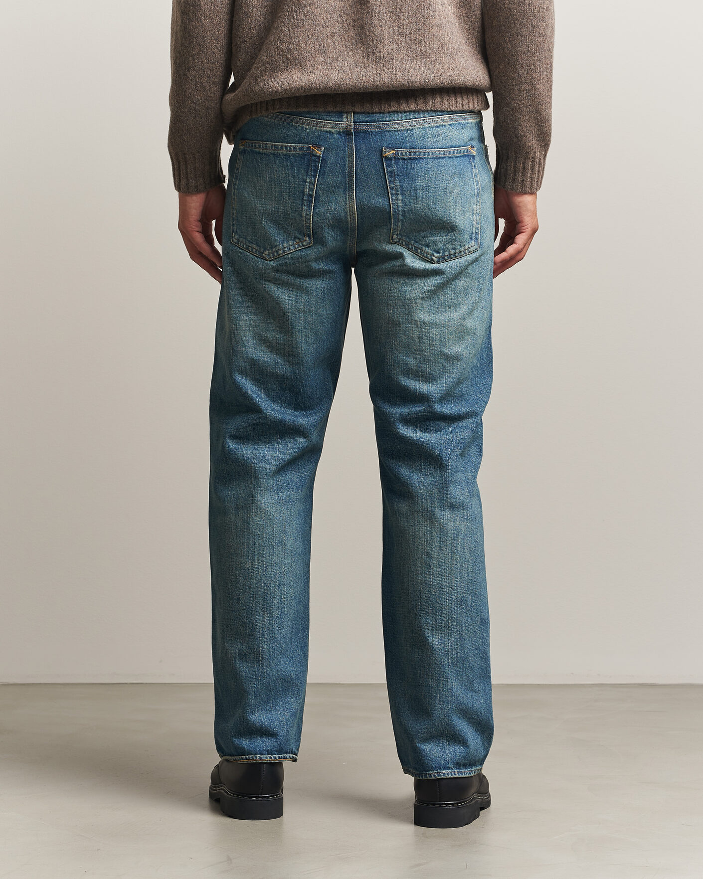 Mies | Farkut | Tiger of Sweden | Dash Jeans Medium Blue