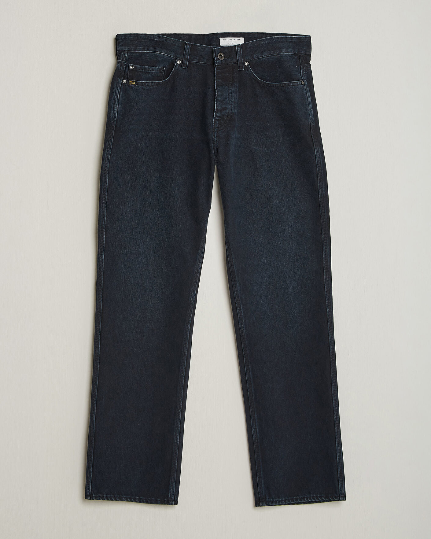Mies | Farkut | Tiger of Sweden | Kit Jeans Black Blue