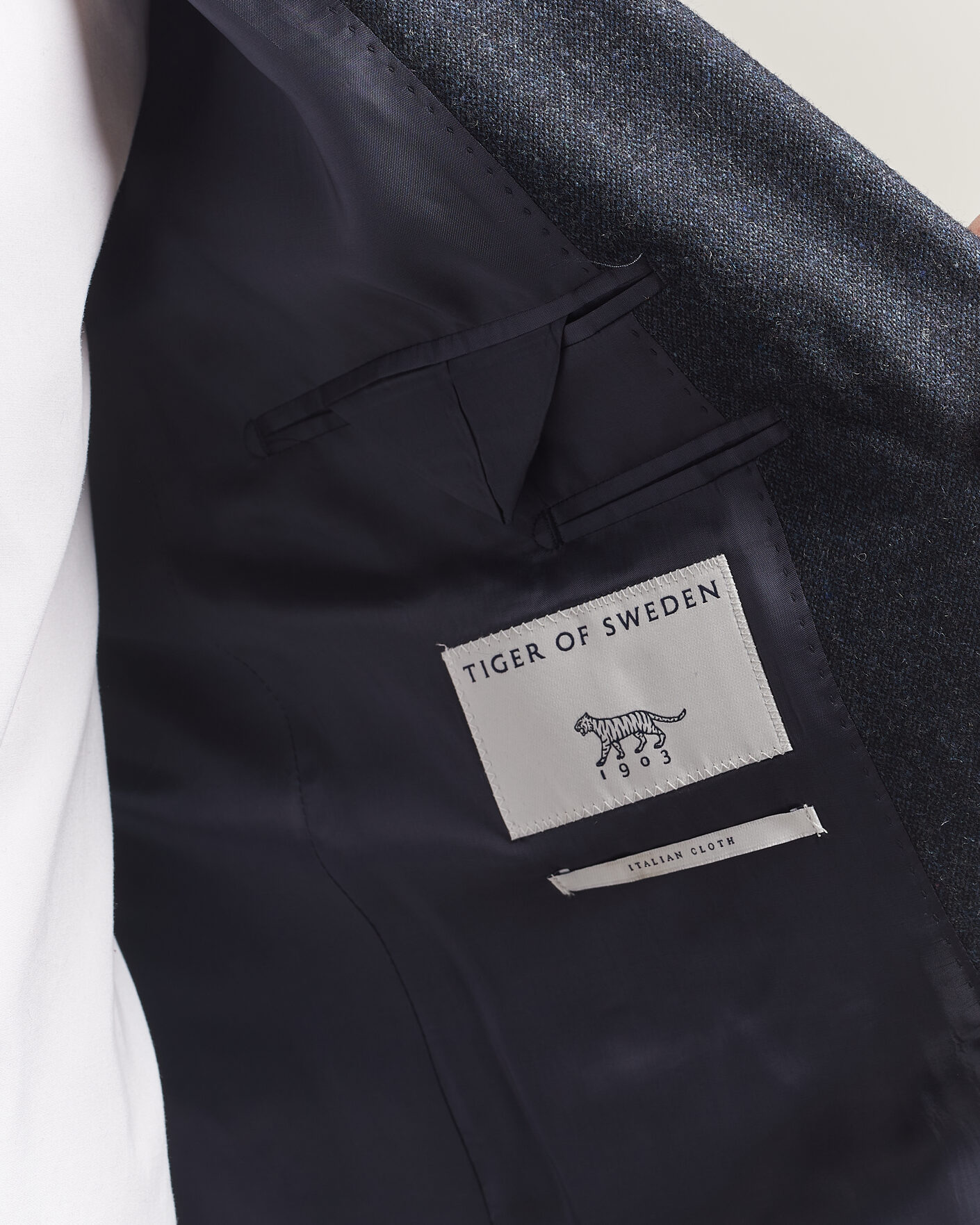 Mies | Pikkutakit | Tiger of Sweden | Justin Wool Flannel Suit Blazer Midnight Blue
