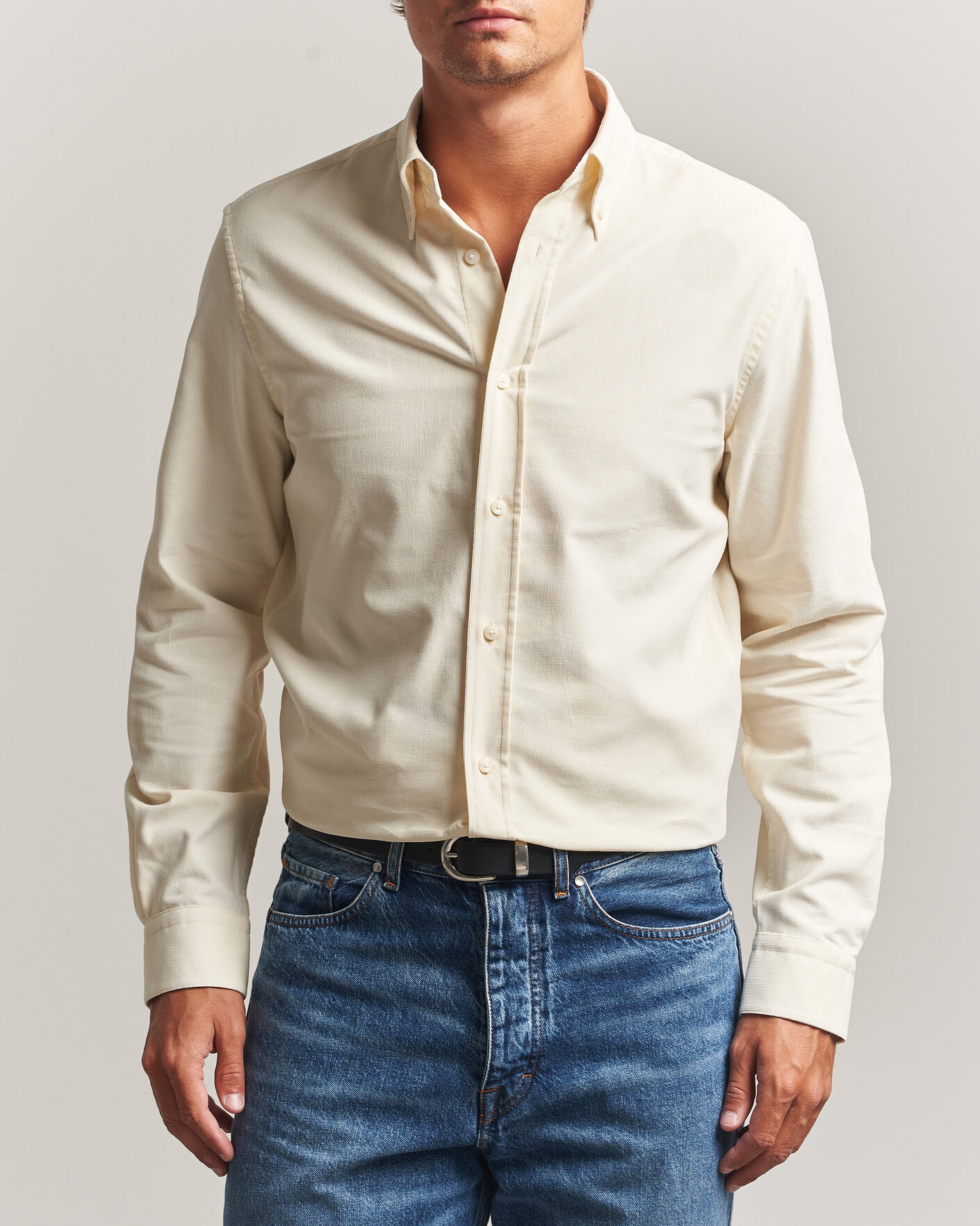 Mies | Kauluspaidat | Tiger of Sweden | Bjorn Corduroy Shirt Cream White