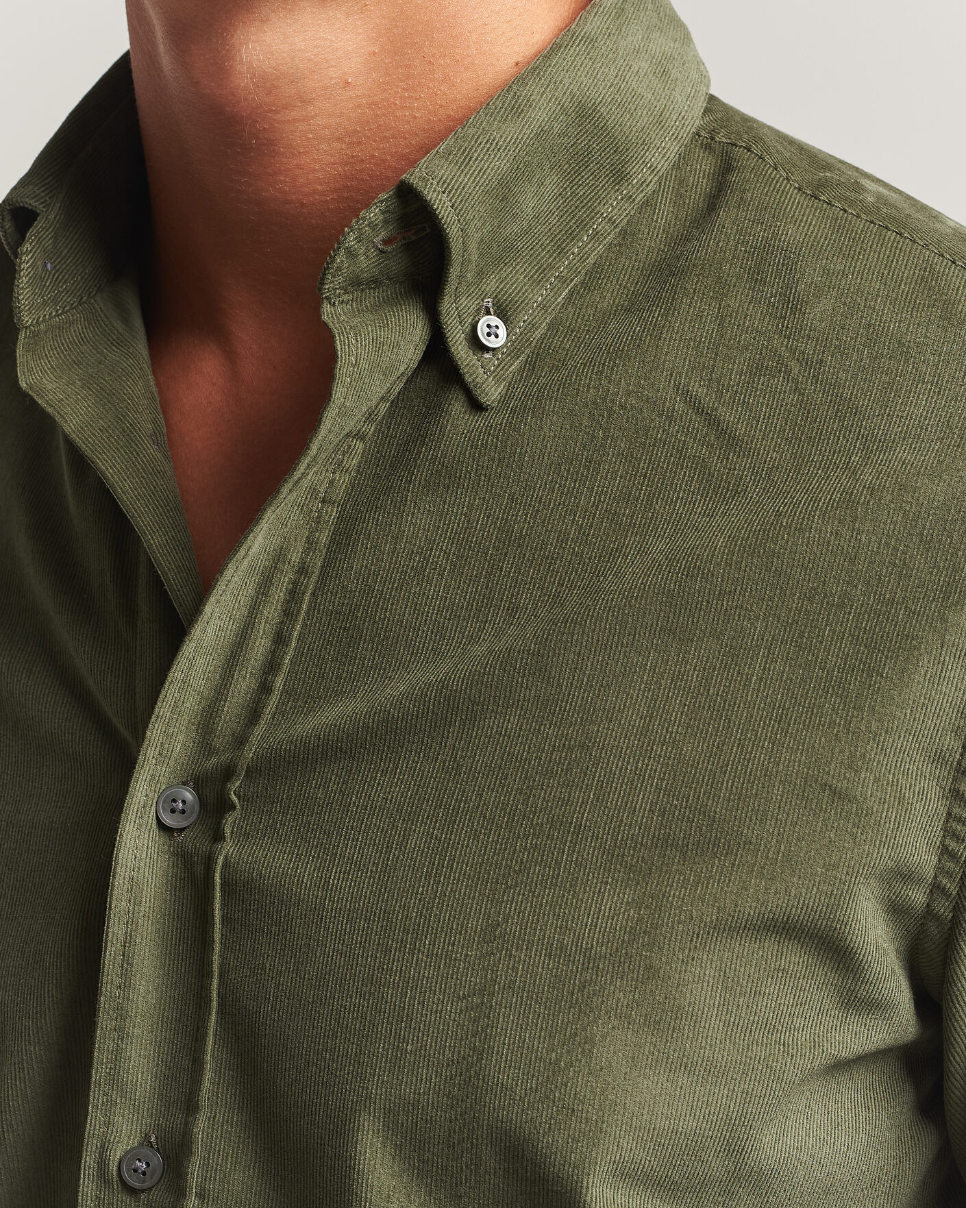 Mies | Kauluspaidat | Tiger of Sweden | Bjorn Corduroy Shirt City Green