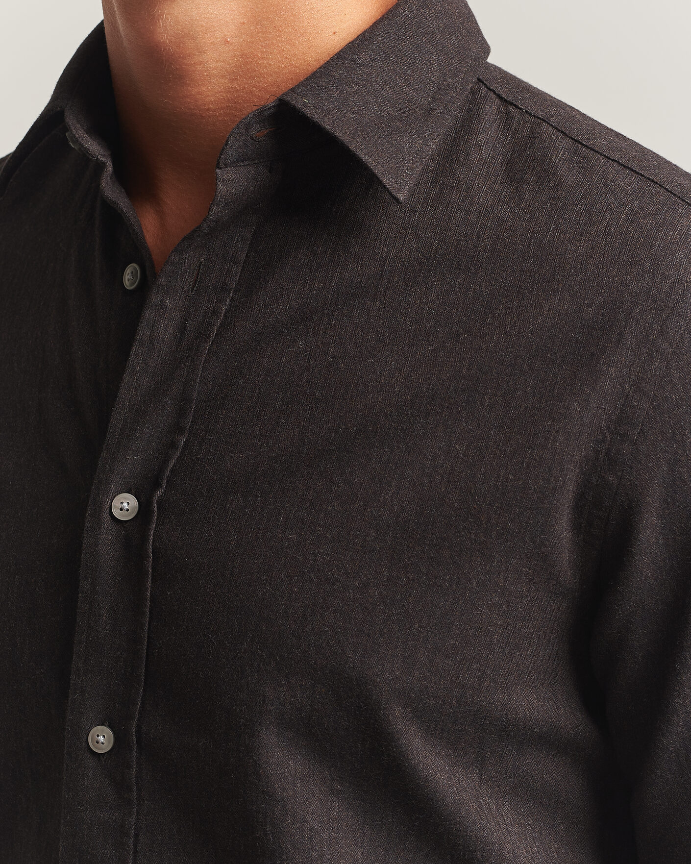 Mies | Kauluspaidat | Tiger of Sweden | Bjorn Brushed Cotton Shirt Espresso