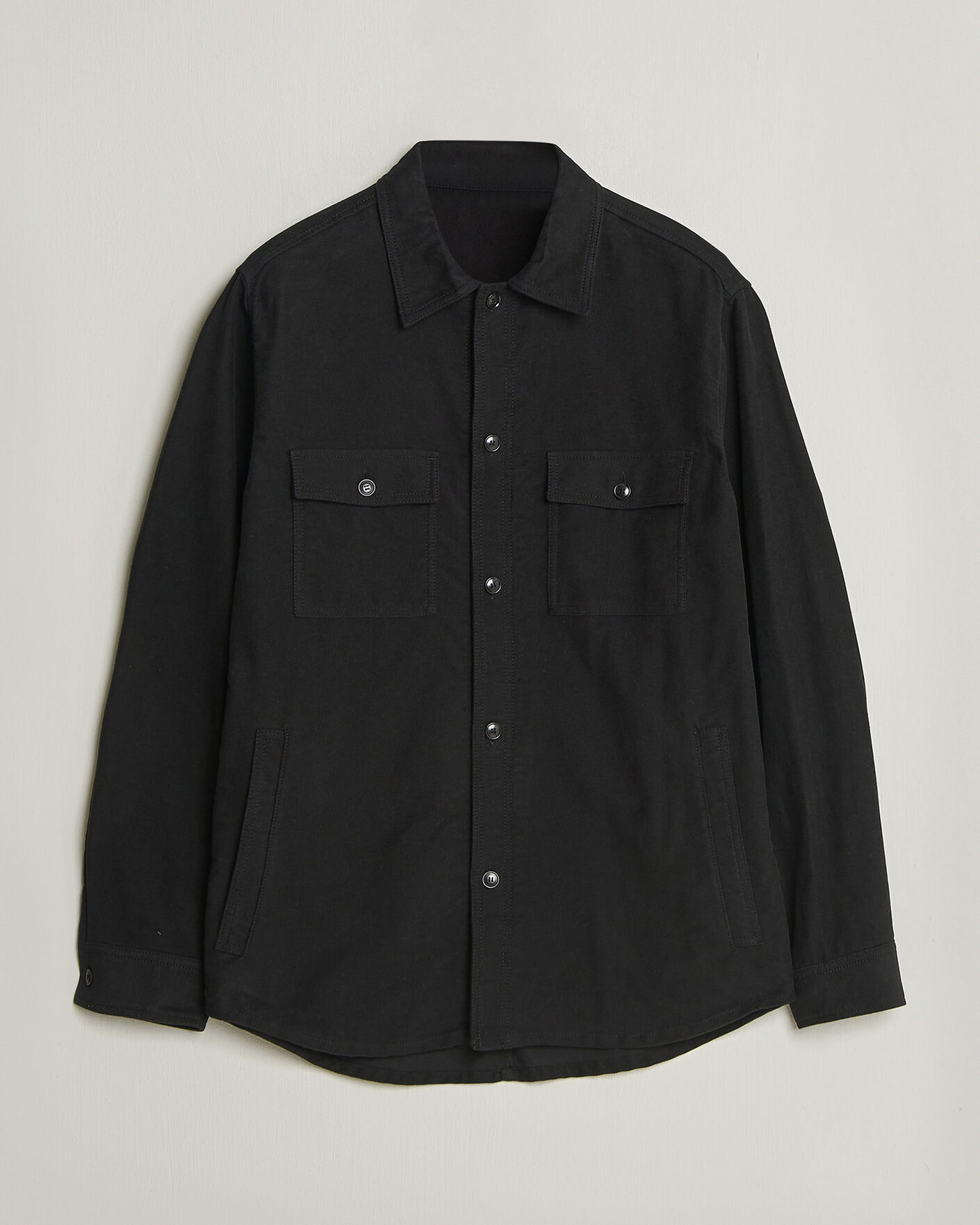 Mies | Kauluspaidat | Tiger of Sweden | Bishop Cotton Overshirt Black
