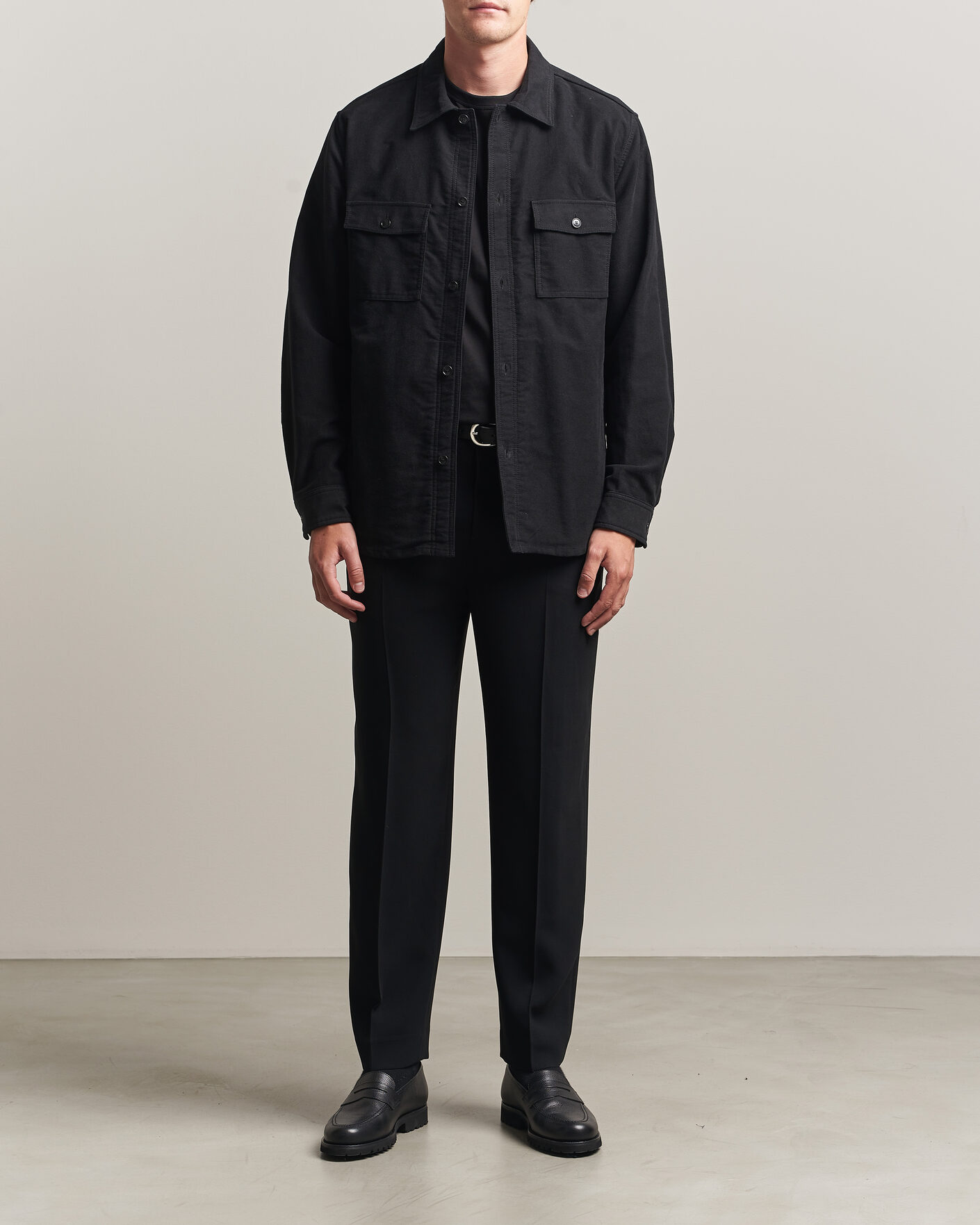 Mies | Kauluspaidat | Tiger of Sweden | Bishop Cotton Overshirt Black
