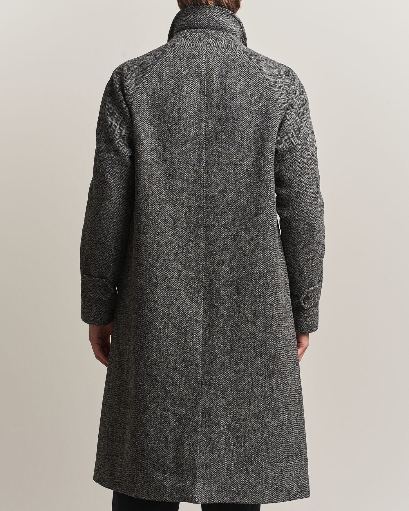 Mies | Takit | Walker Slater | Sherlock Harris Tweed Herringbone Coat Charcoal