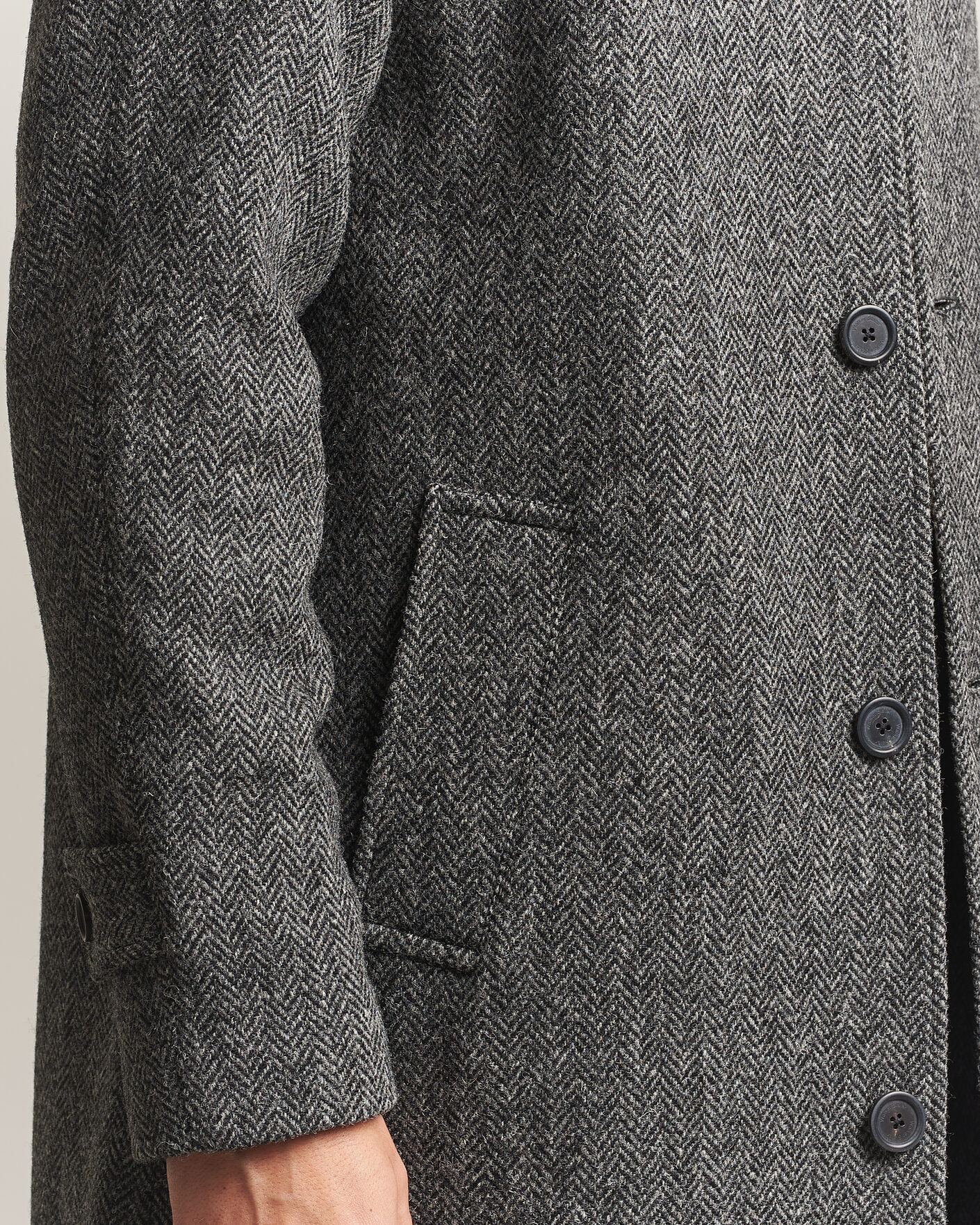 Mies | Takit | Walker Slater | Sherlock Harris Tweed Herringbone Coat Charcoal