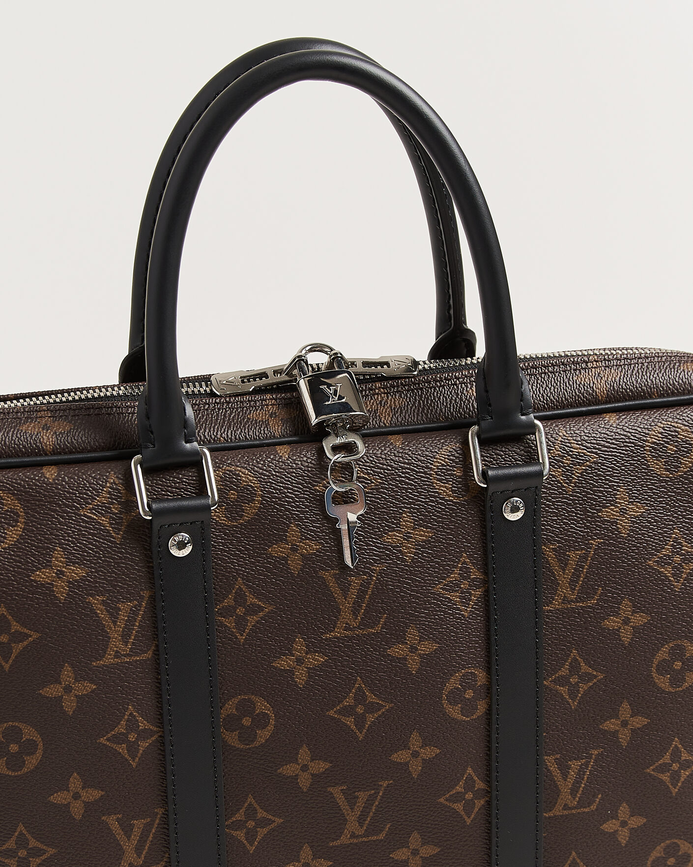 Mies | Pre-Owned & Vintage Bags | Louis Vuitton Pre-Owned | Porte-Documents Voyage Briefcase Monogram Macassar