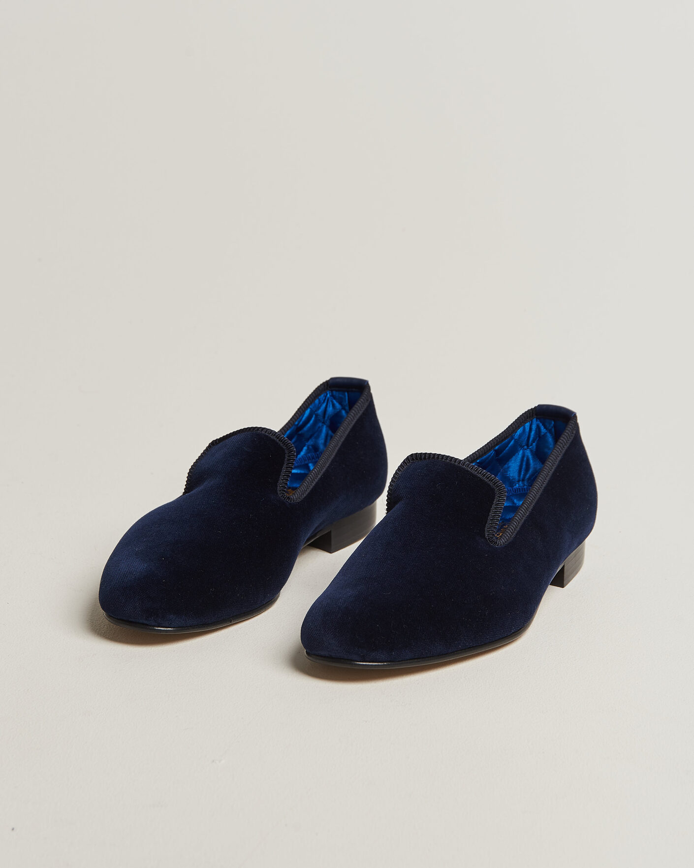 Mies | Loaferit | Bowhill & Elliott | Plain Albert Pump Navy Velvet