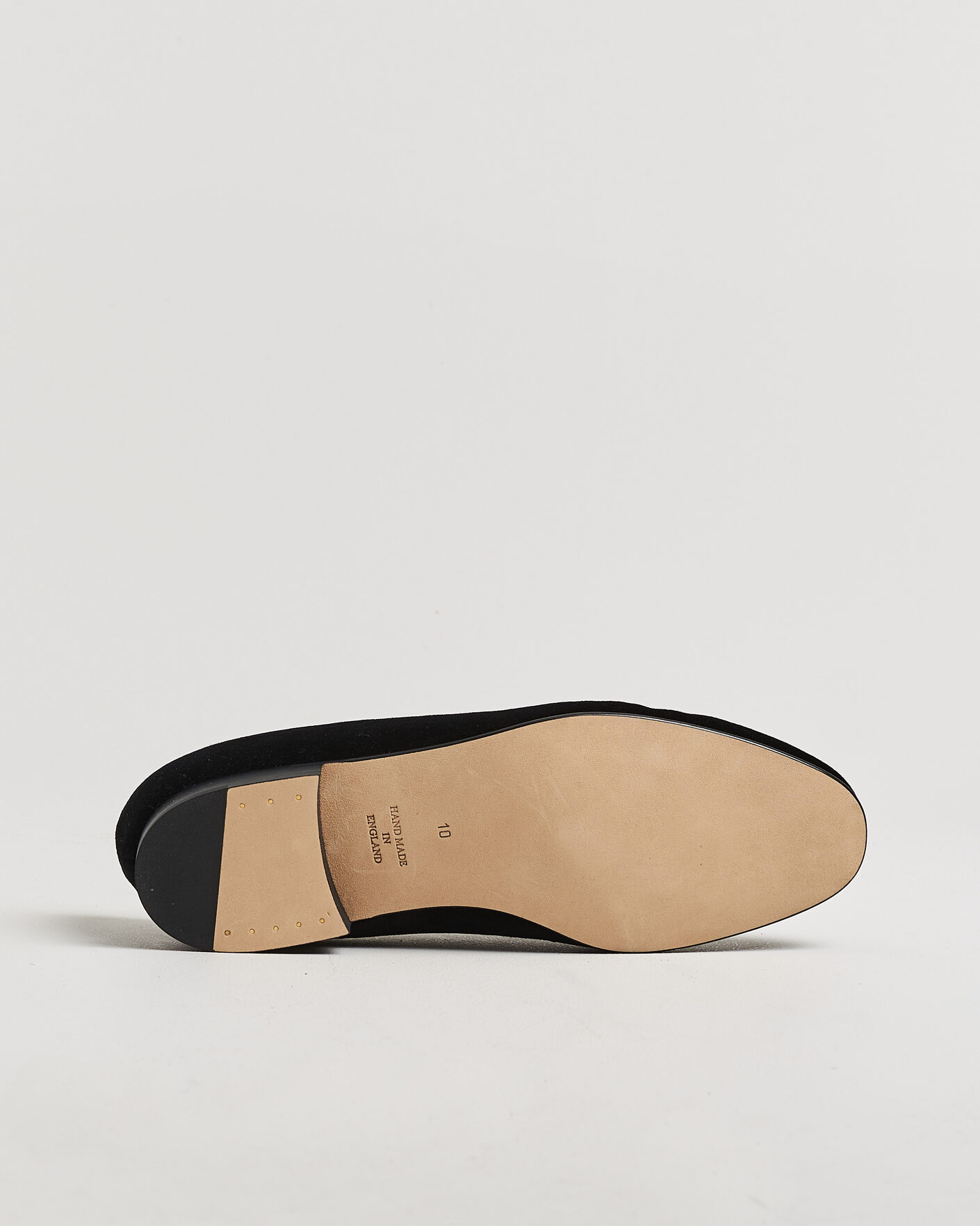 Mies | Loaferit | Bowhill & Elliott | Martini Venetian Pump Black Velvet