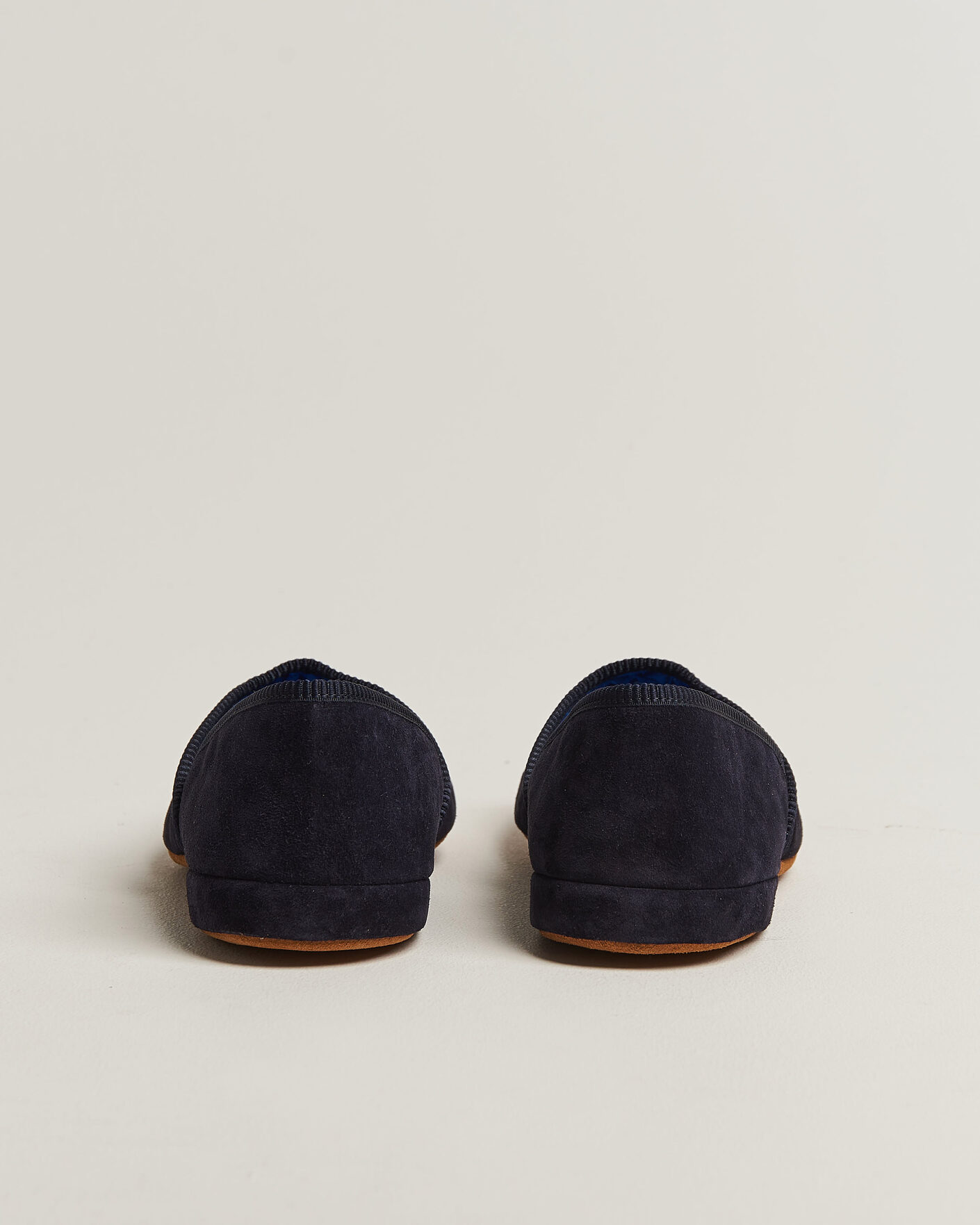 Mies | Sandaalit ja tohvelit | Bowhill & Elliott | Grecian Indoor Slippers Black Suede