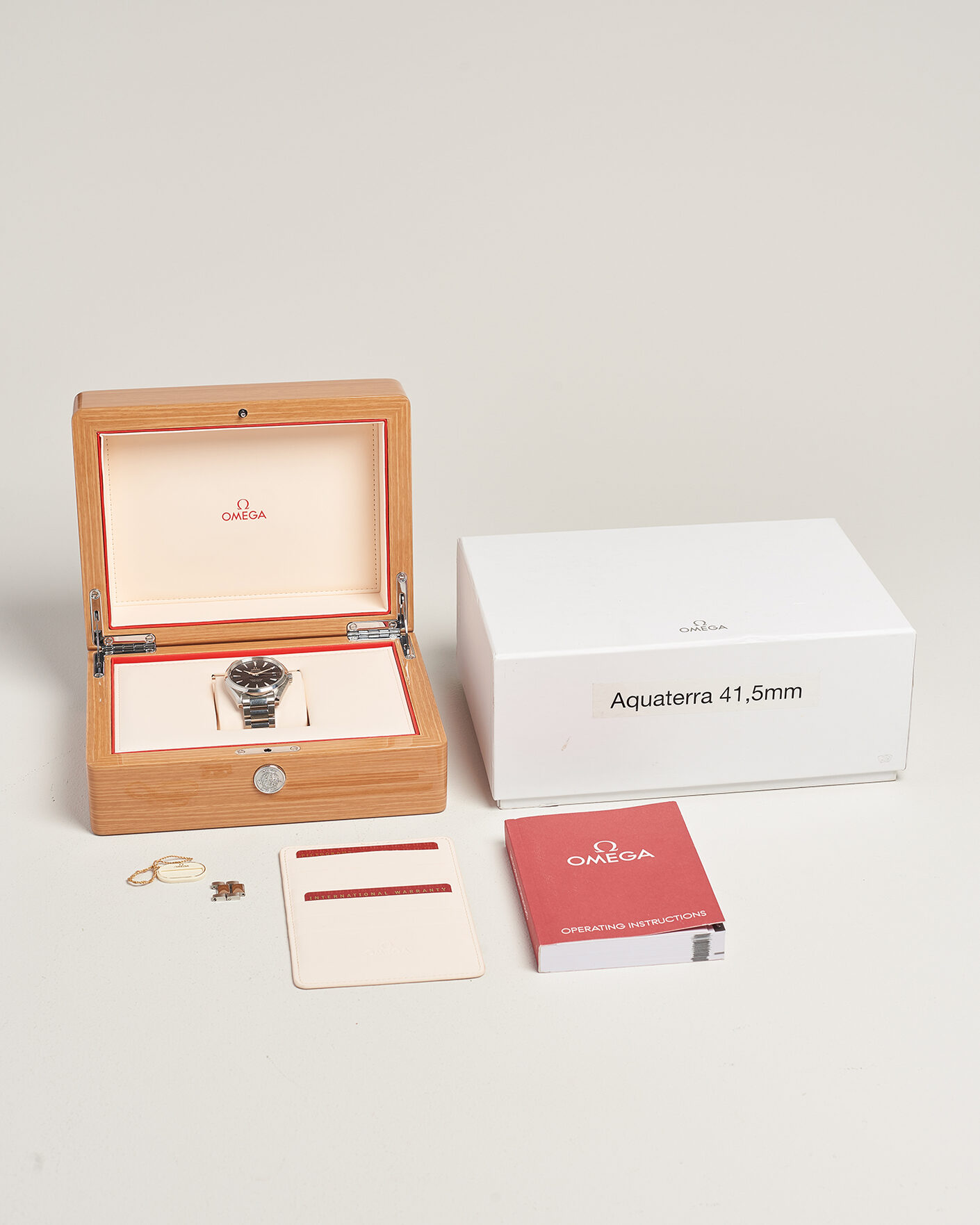 Mies | Omega Pre-Owned Seamaster Aqua Terra 150M  | Omega Pre-Owned | Seamaster Aqua Terra 150M 