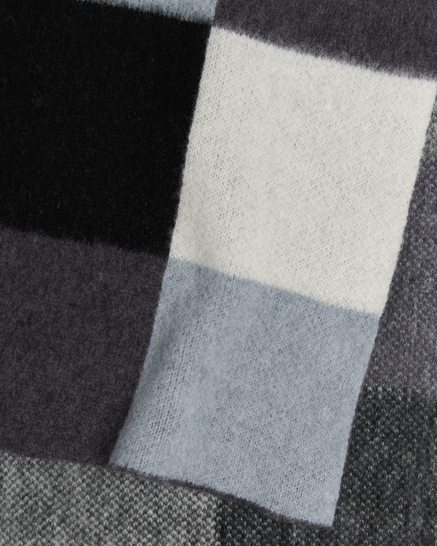 Mies | Kaulaliinat | Le Bonnet | Lambswool Scarf Stone