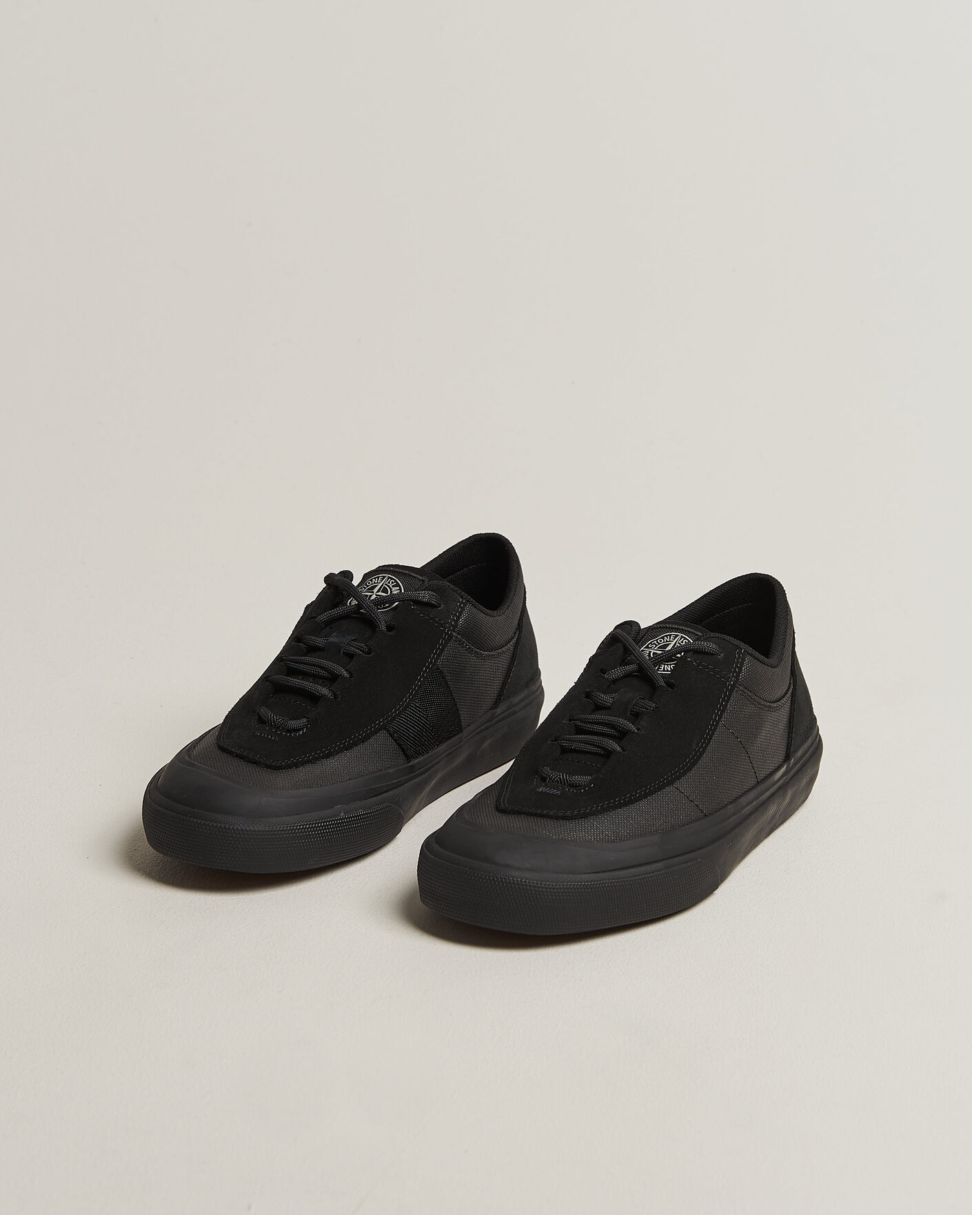 Mies | Tennarit | Stone Island | Low Top Canvas Sneaker Black