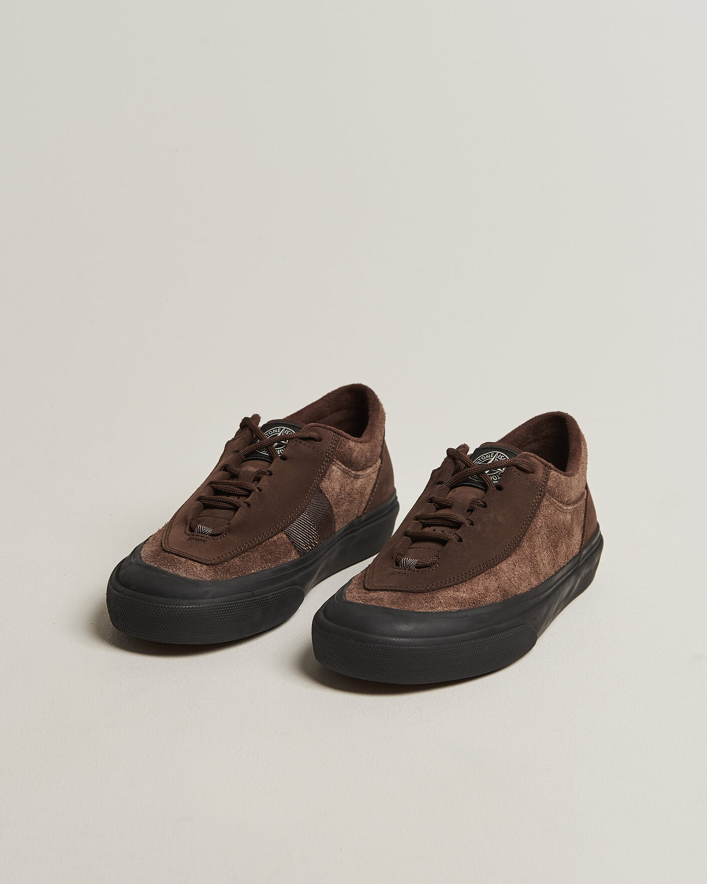 Mies | Tennarit | Stone Island | Low Top Suede Sneaker Umber