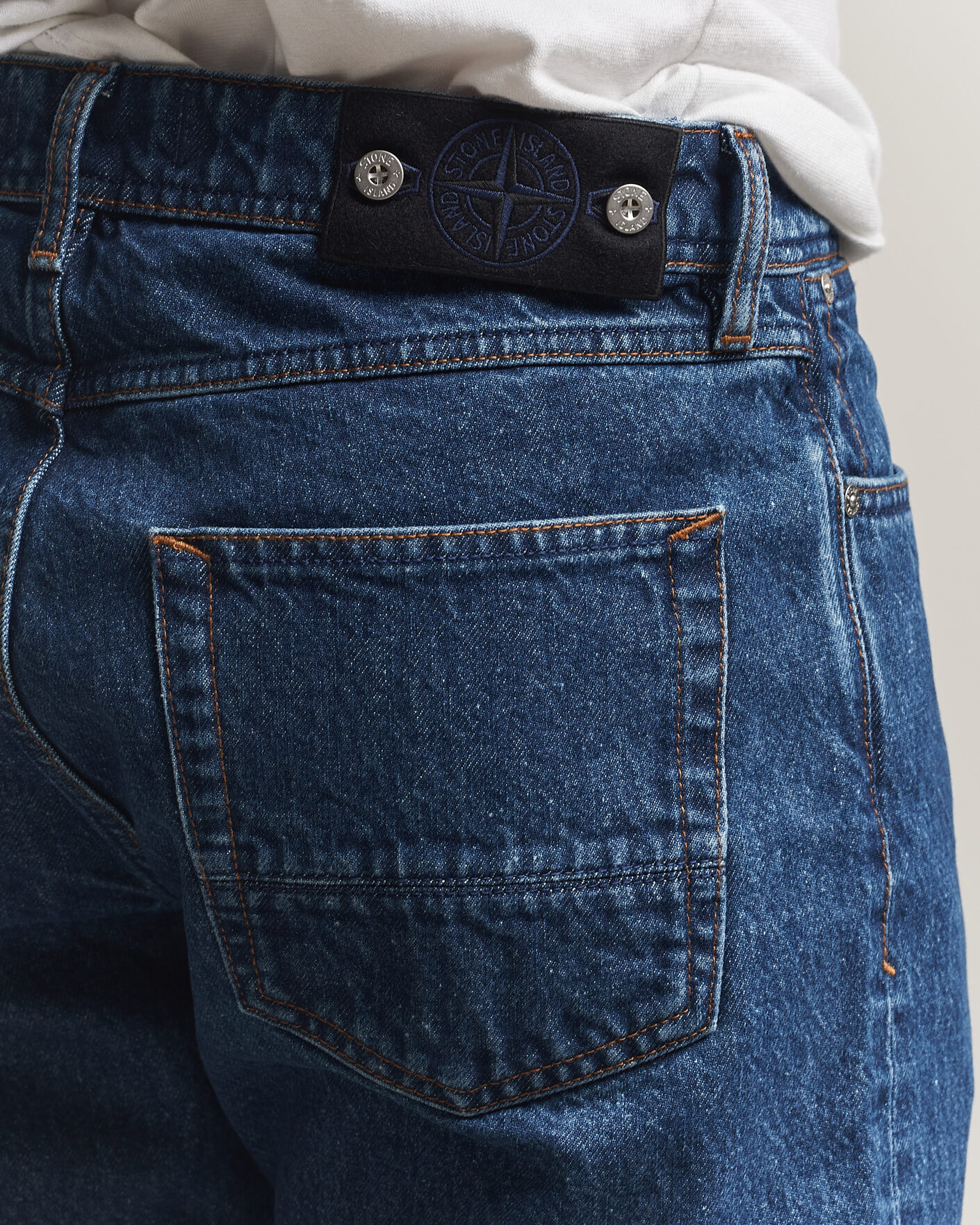 Mies | Farkut | Stone Island | Regular Straight Fit Indigo Jeans Blue Medium Wash