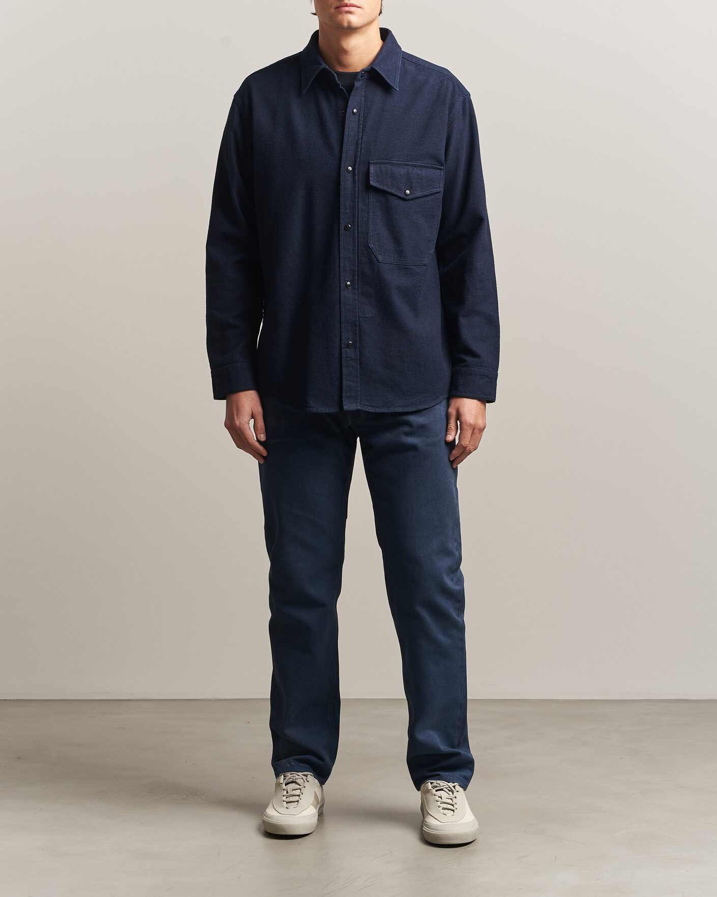 Mies | Farkut | Stone Island | Hand Sprayed Reflective Bull Denim Jeans Slate Blue
