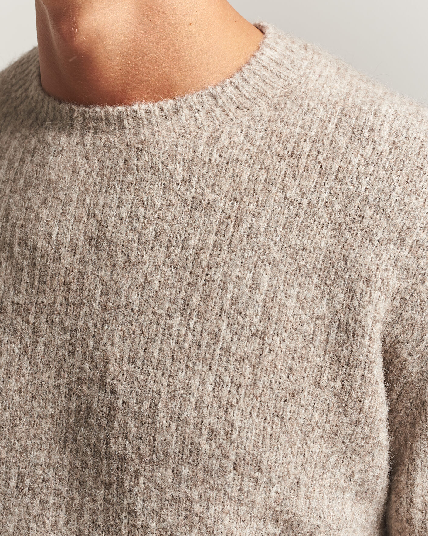 Mies | Puserot | Sunflower | Yak Sweater Dark Oat