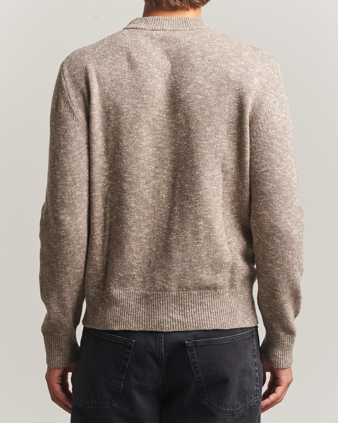 Mies | Puserot | Sunflower | Moon Merino Sweater Sand