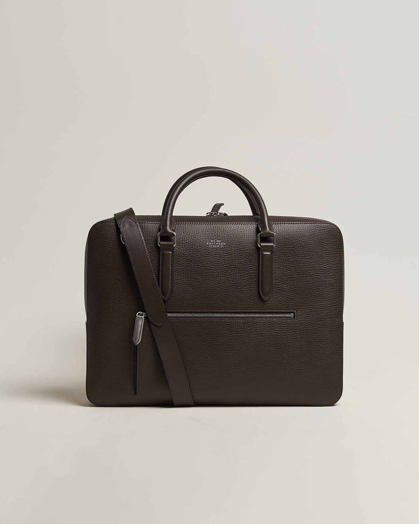 Mies | Laukut | Smythson | Ludlow Slim Briefcase With Zip Front Dark Brown