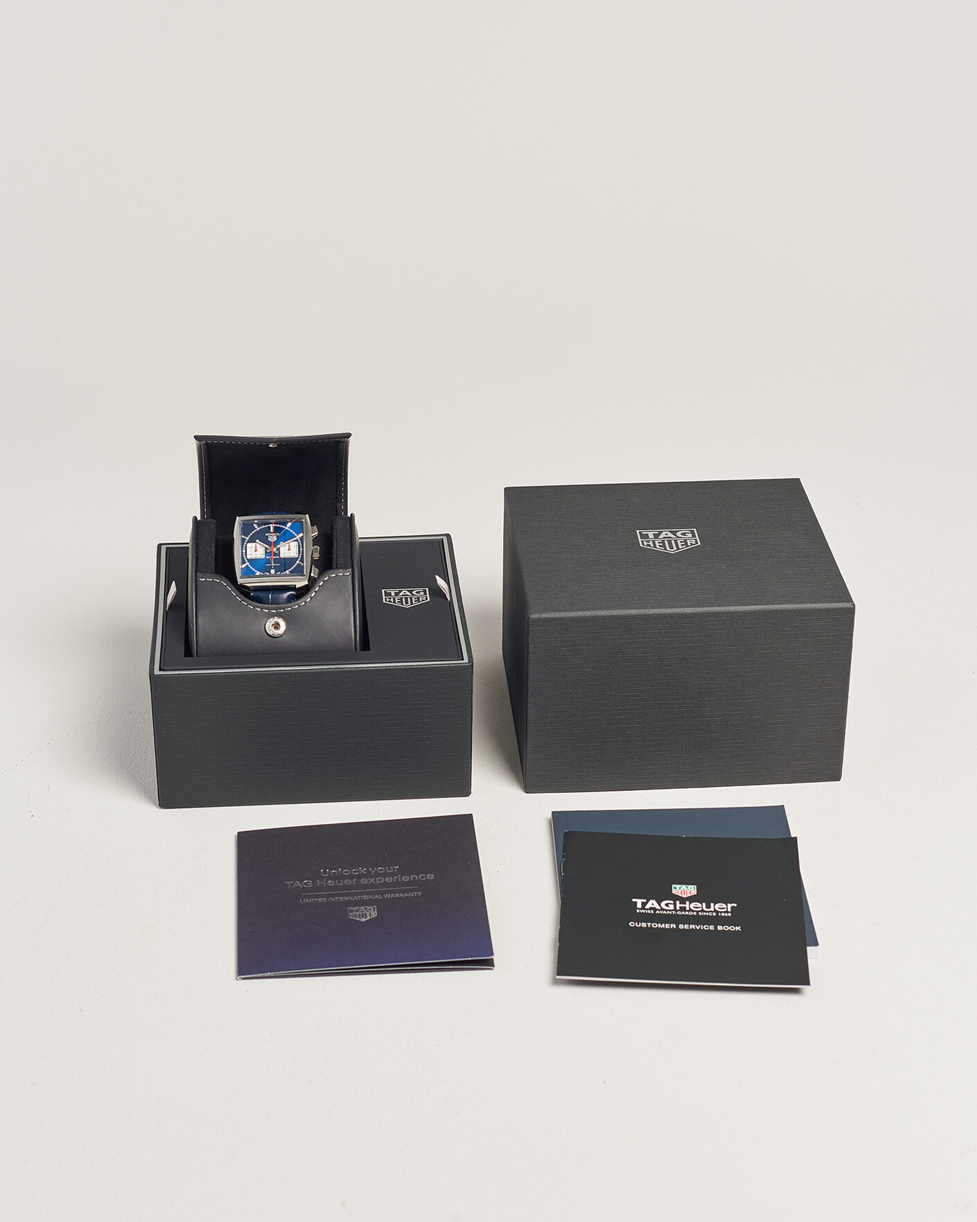 Mies | Pre-Owned & Vintage Watches | Tag Heuer Pre-Owned | Monaco Caliber 02