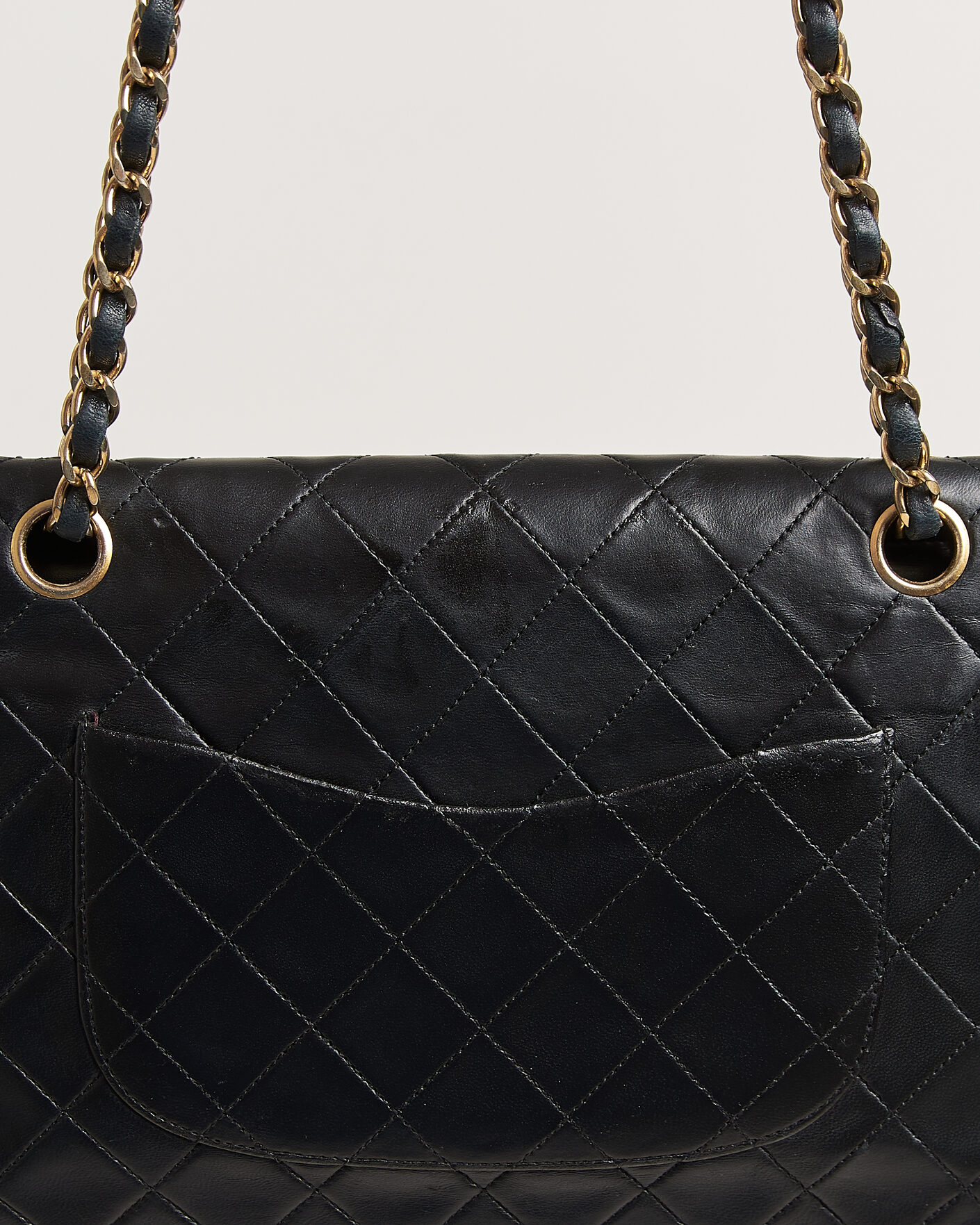 Mies | Pre-Owned & Vintage Bags | Chanel Pre-Owned | Classic Medium Double Flap Bag Lambskin Black