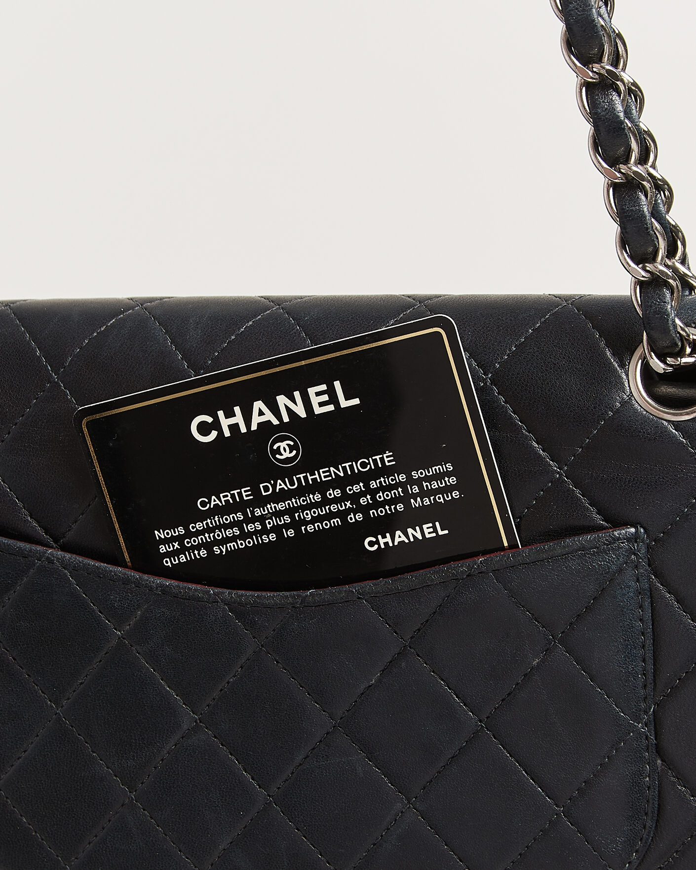 Mies | Pre-Owned & Vintage Bags | Chanel Pre-Owned | Classic Medium Double Flap Bag Lambskin Black