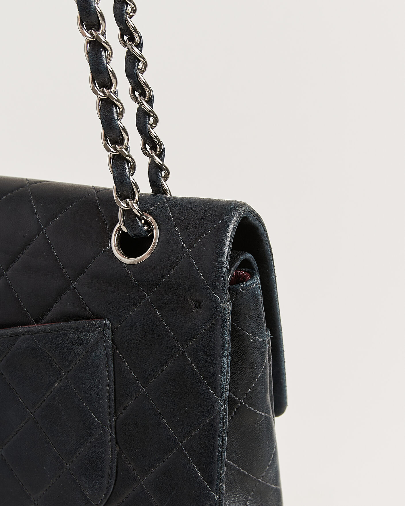 Mies | Pre-Owned & Vintage Bags | Chanel Pre-Owned | Classic Medium Double Flap Bag Lambskin Black