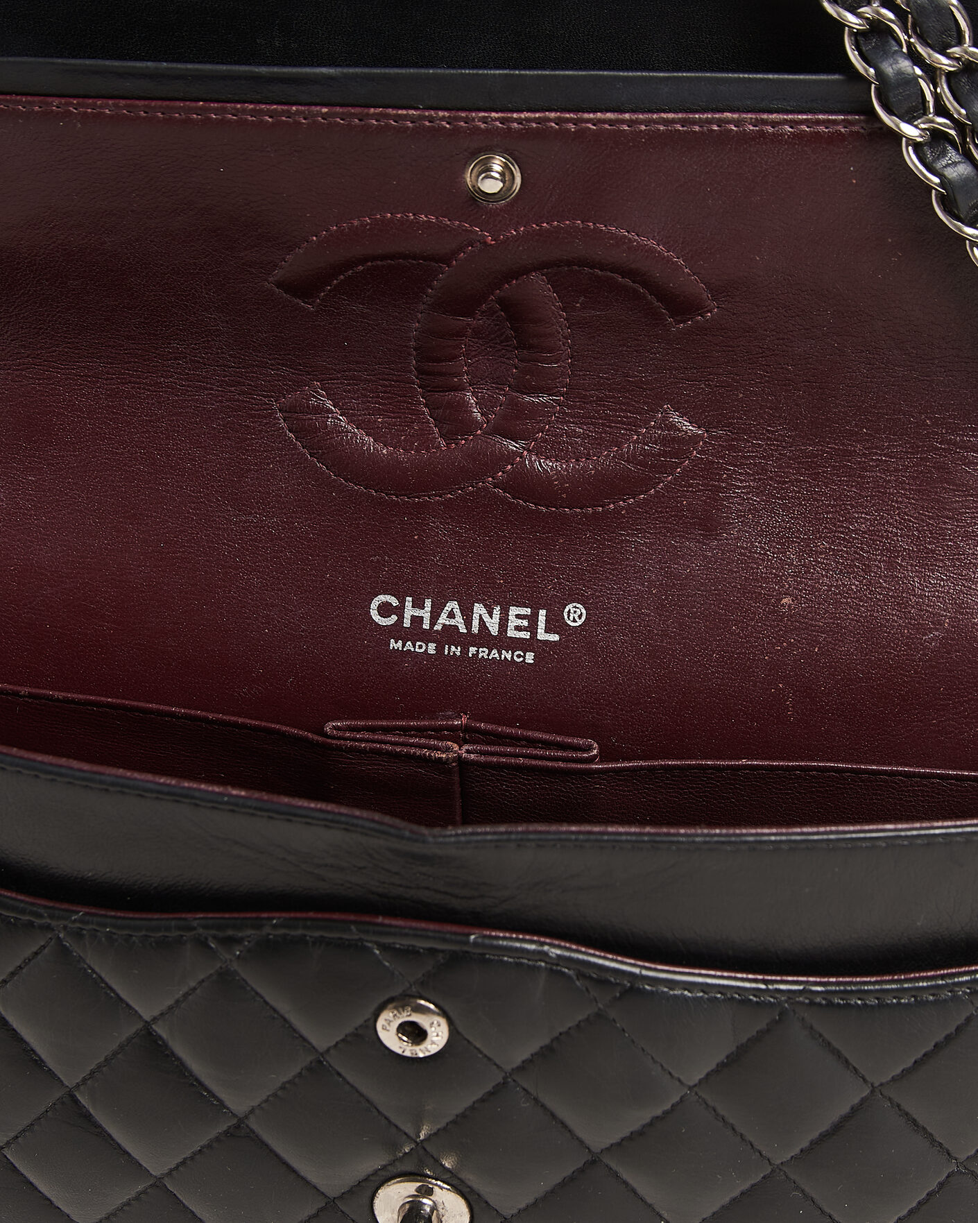 Mies | Pre-Owned & Vintage Bags | Chanel Pre-Owned | Classic Medium Double Flap Bag Lambskin Black