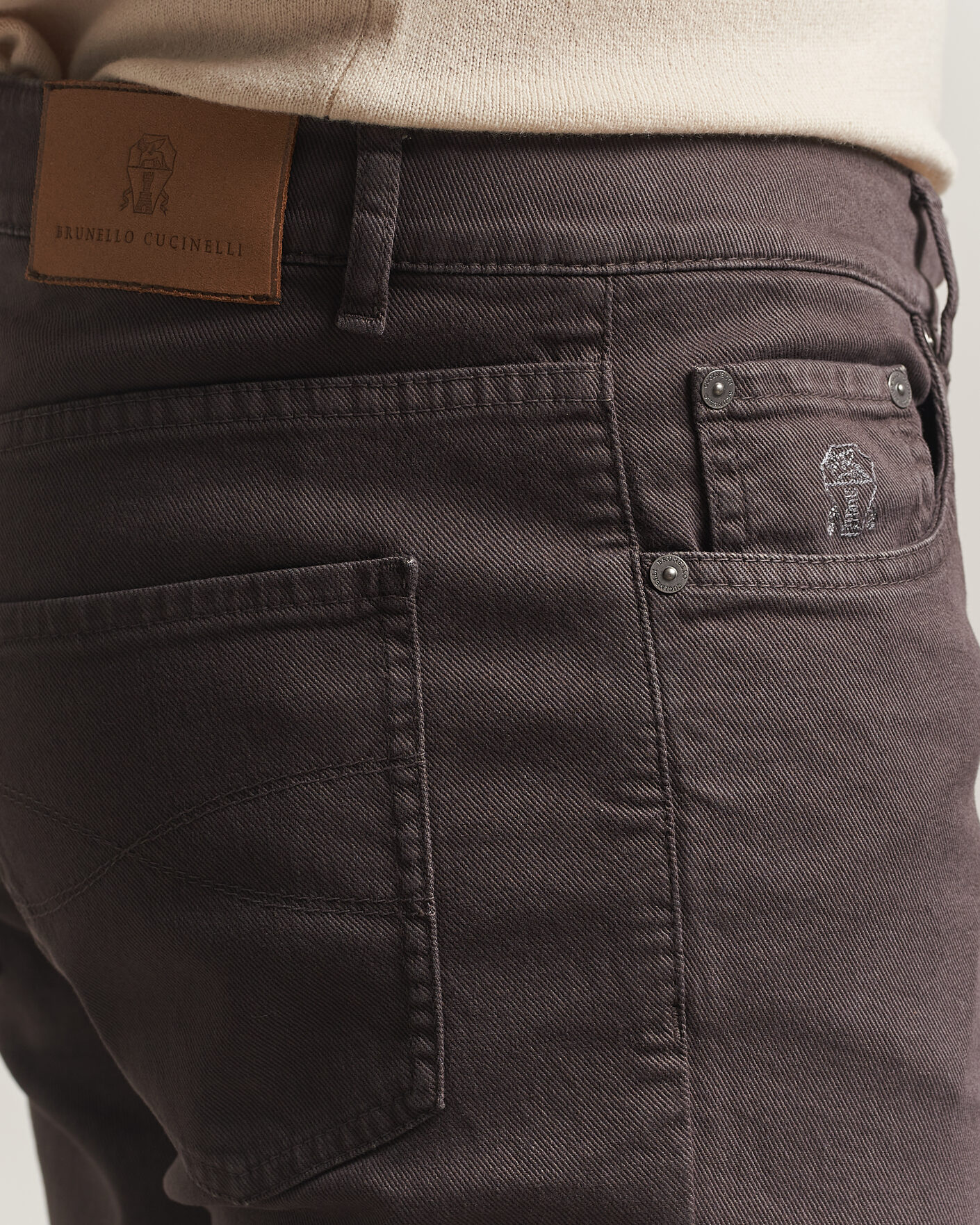 Mies | Housut | Brunello Cucinelli | Slim Fit Bull Denim Pants Dark Brown
