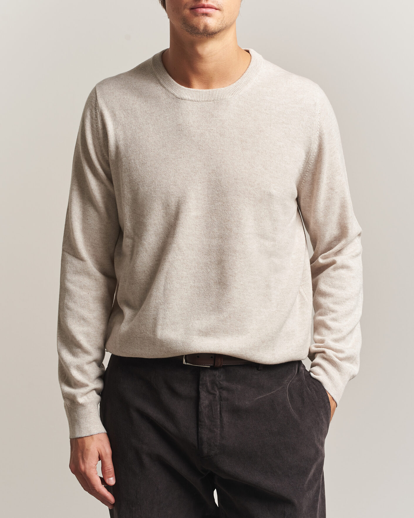 Mies | Puserot | Brunello Cucinelli | 2 Ply Cashmere Pullover Oyster