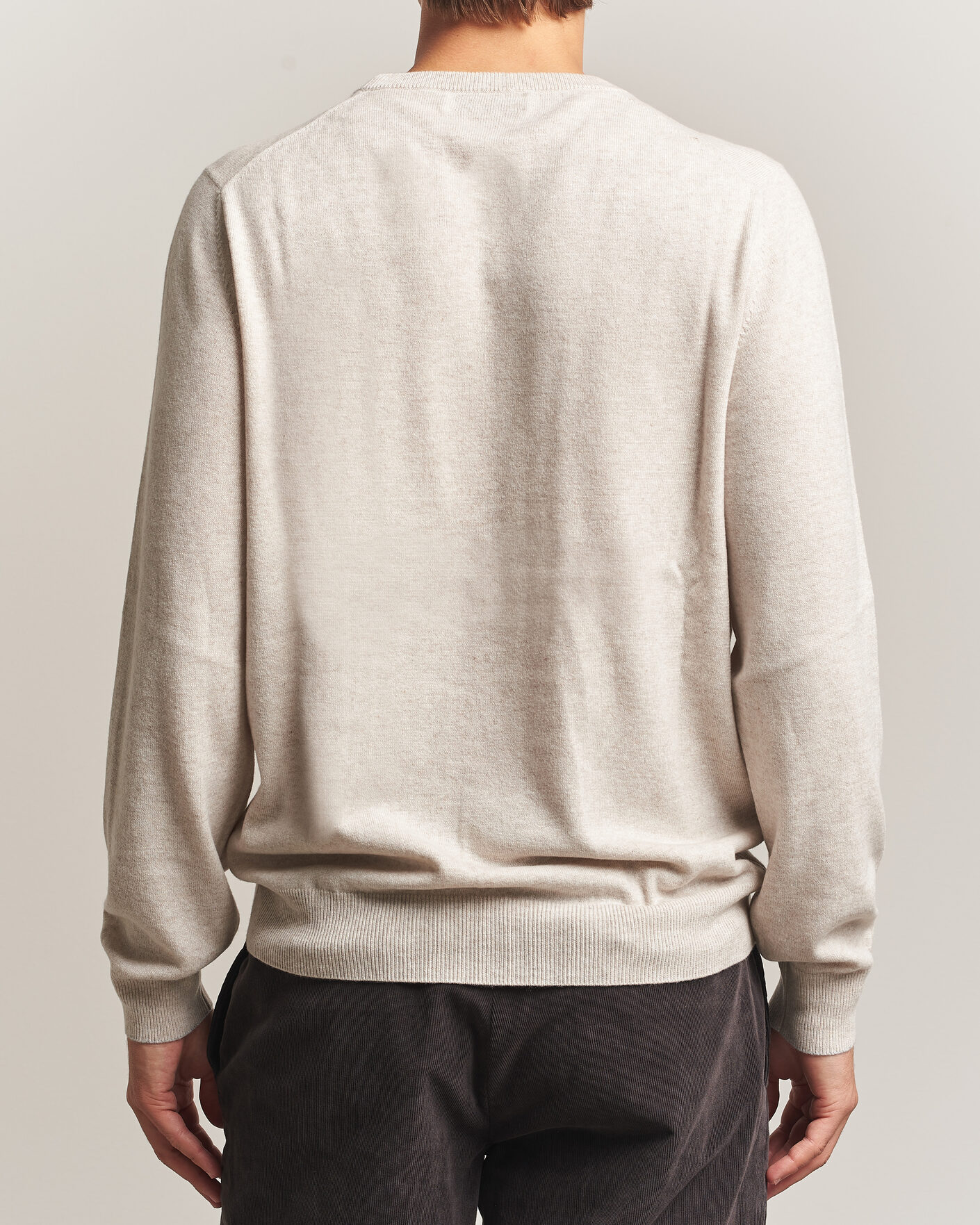 Mies | Puserot | Brunello Cucinelli | 2 Ply Cashmere Pullover Oyster