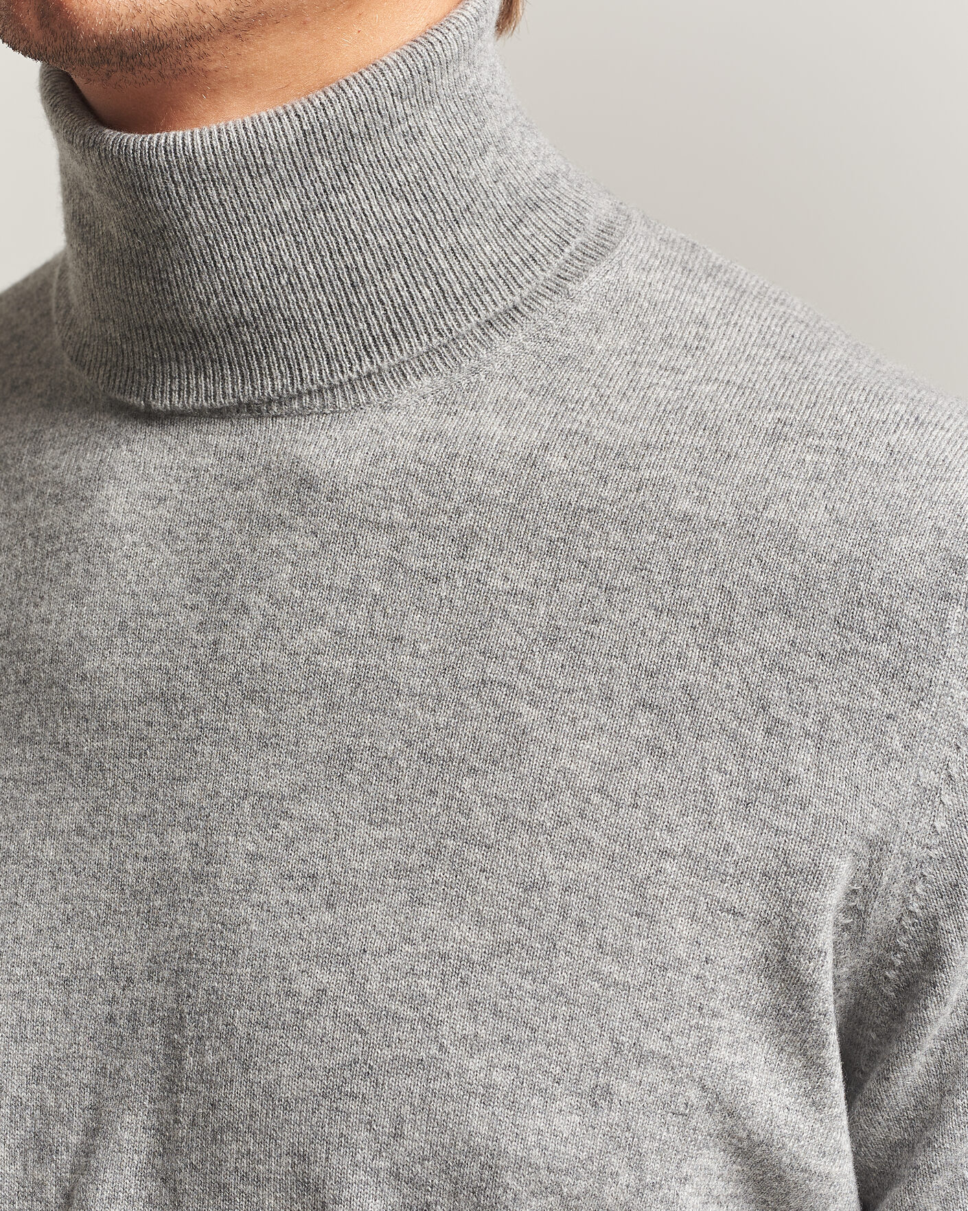 Mies | Puserot | Brunello Cucinelli | 2 Ply Cashmere Rollneck Grey Melange