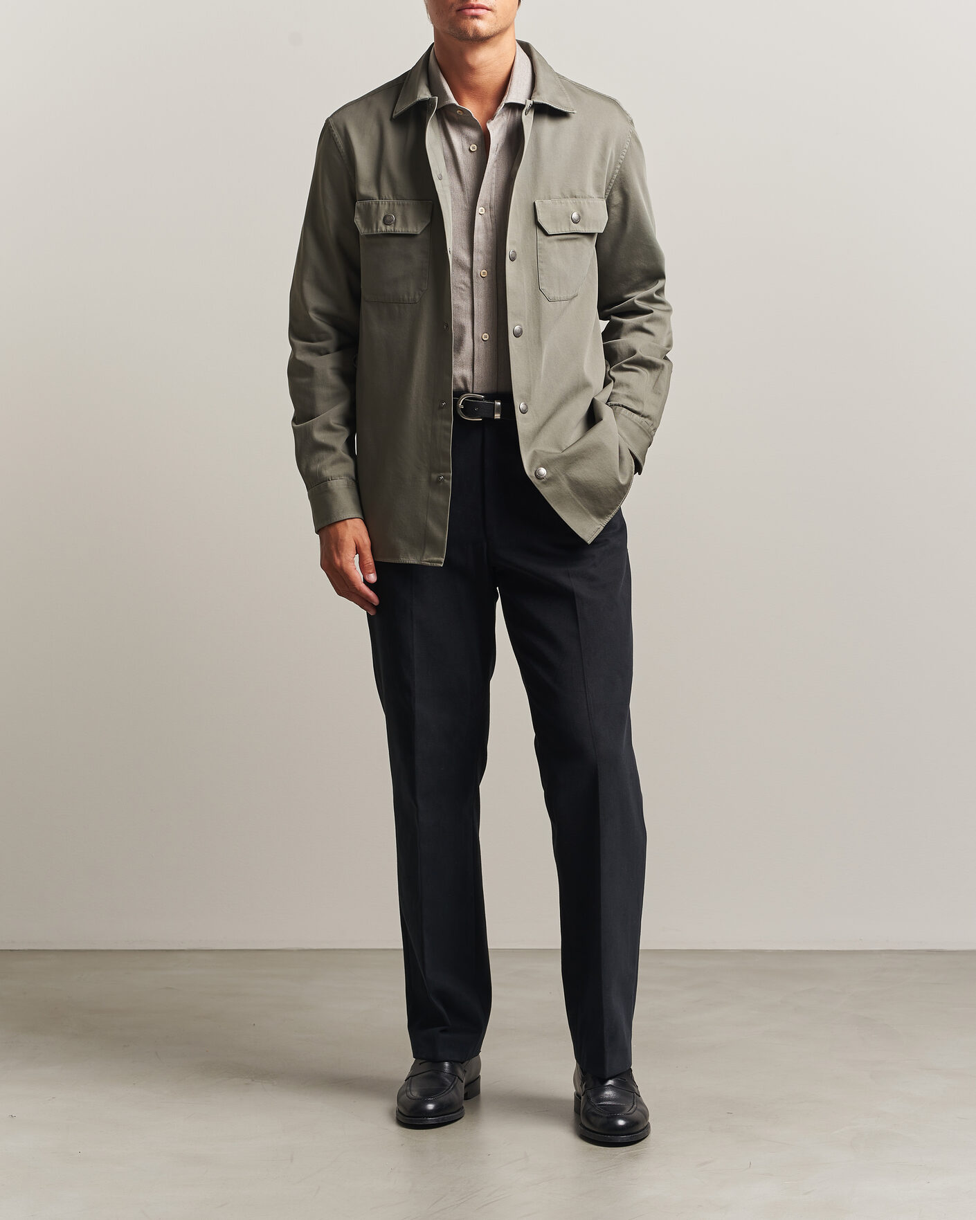 Mies | Kauluspaidat | Brunello Cucinelli | Twill Cotton Overshirt Olive