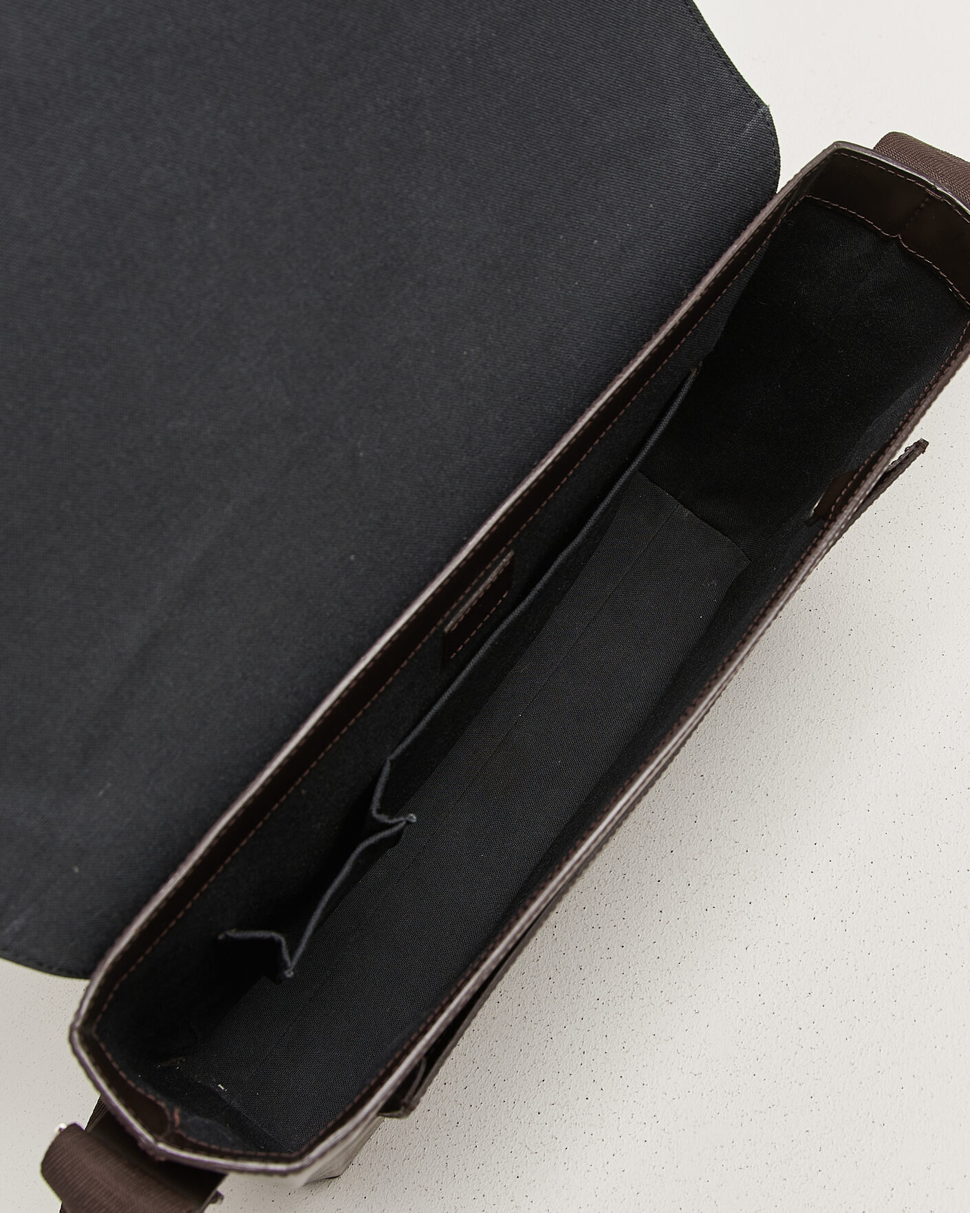 Mies | Pre-Owned & Vintage Bags | Louis Vuitton Pre-Owned | Messenger Bag Monogram Glace Bobby Brown