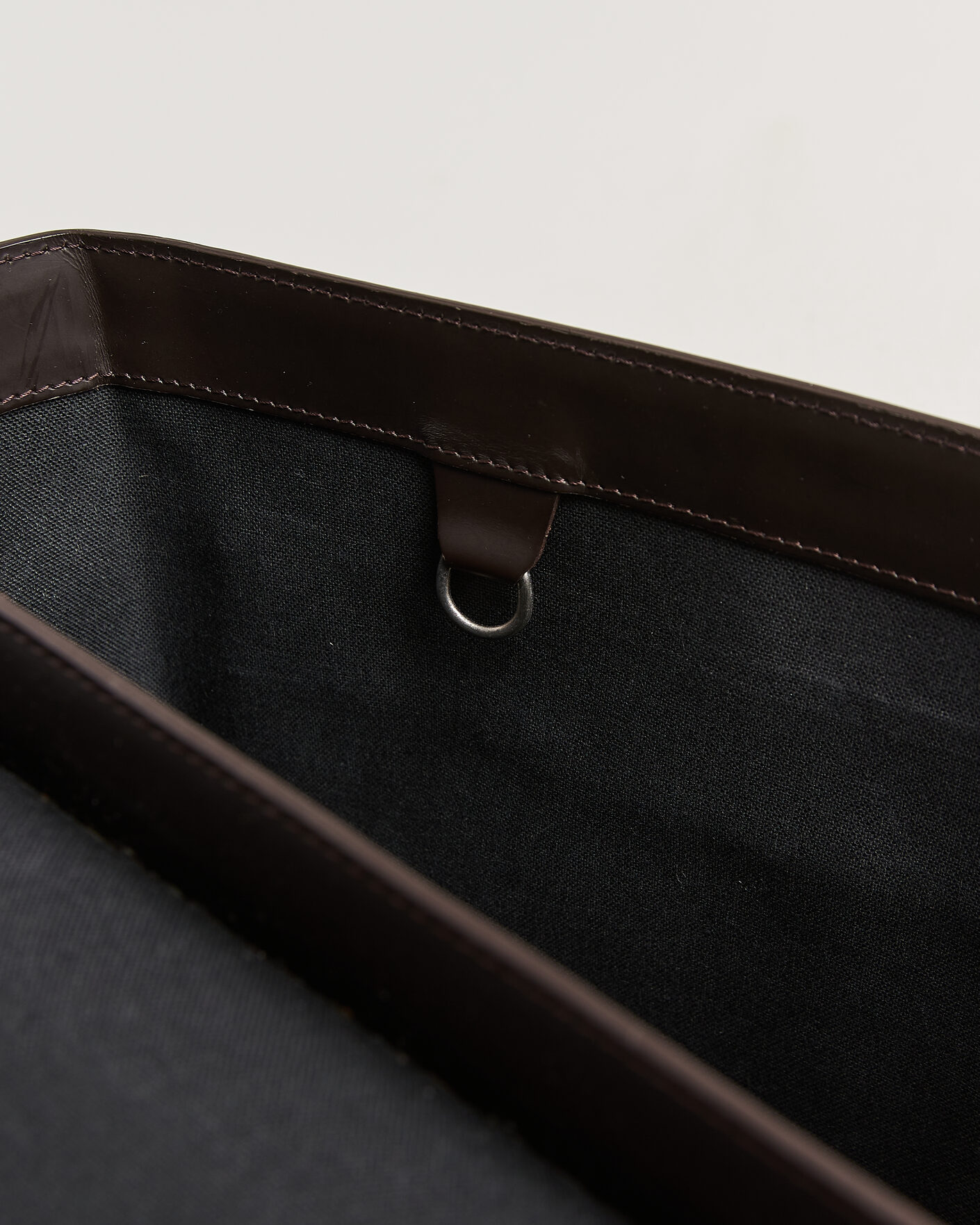 Mies | Pre-Owned & Vintage Bags | Louis Vuitton Pre-Owned | Messenger Bag Monogram Glace Bobby Brown