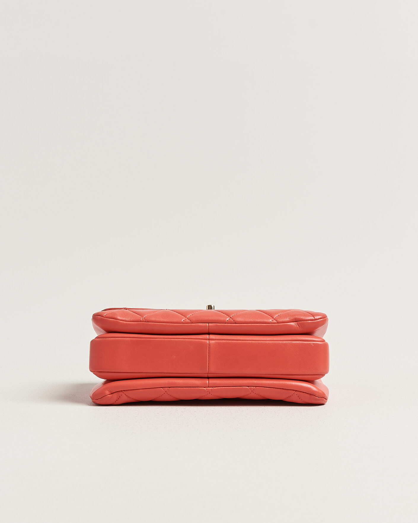 Mies | Pre-Owned & Vintage Bags | Chanel Pre-Owned | Trendy CC Top Handle Bag Coral