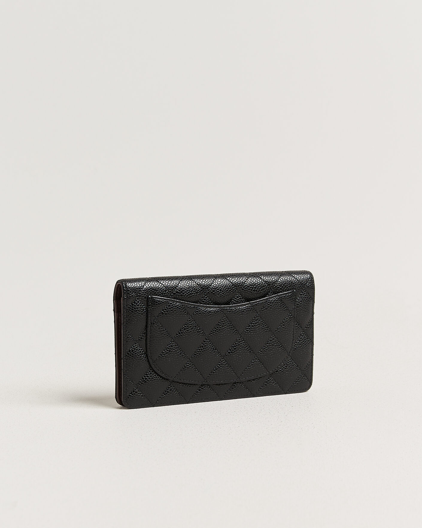 Mies | Pre-Owned & Vintage Bags | Chanel Pre-Owned | Classic Bifold Wallet Caviar Leather Black