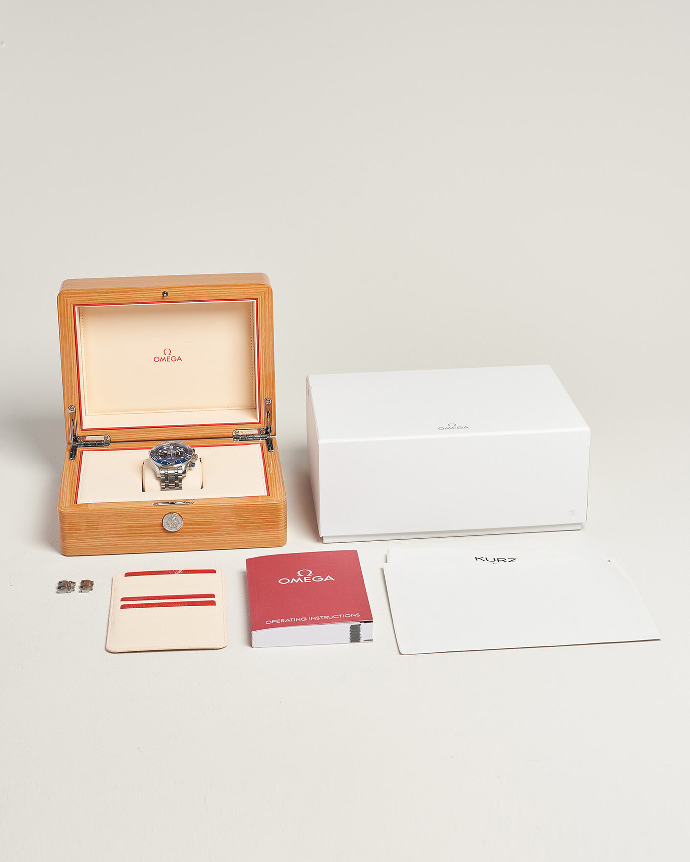Mies | Pre-Owned & Vintage Watches | Omega Pre-Owned | Seamaster 300M Chrono