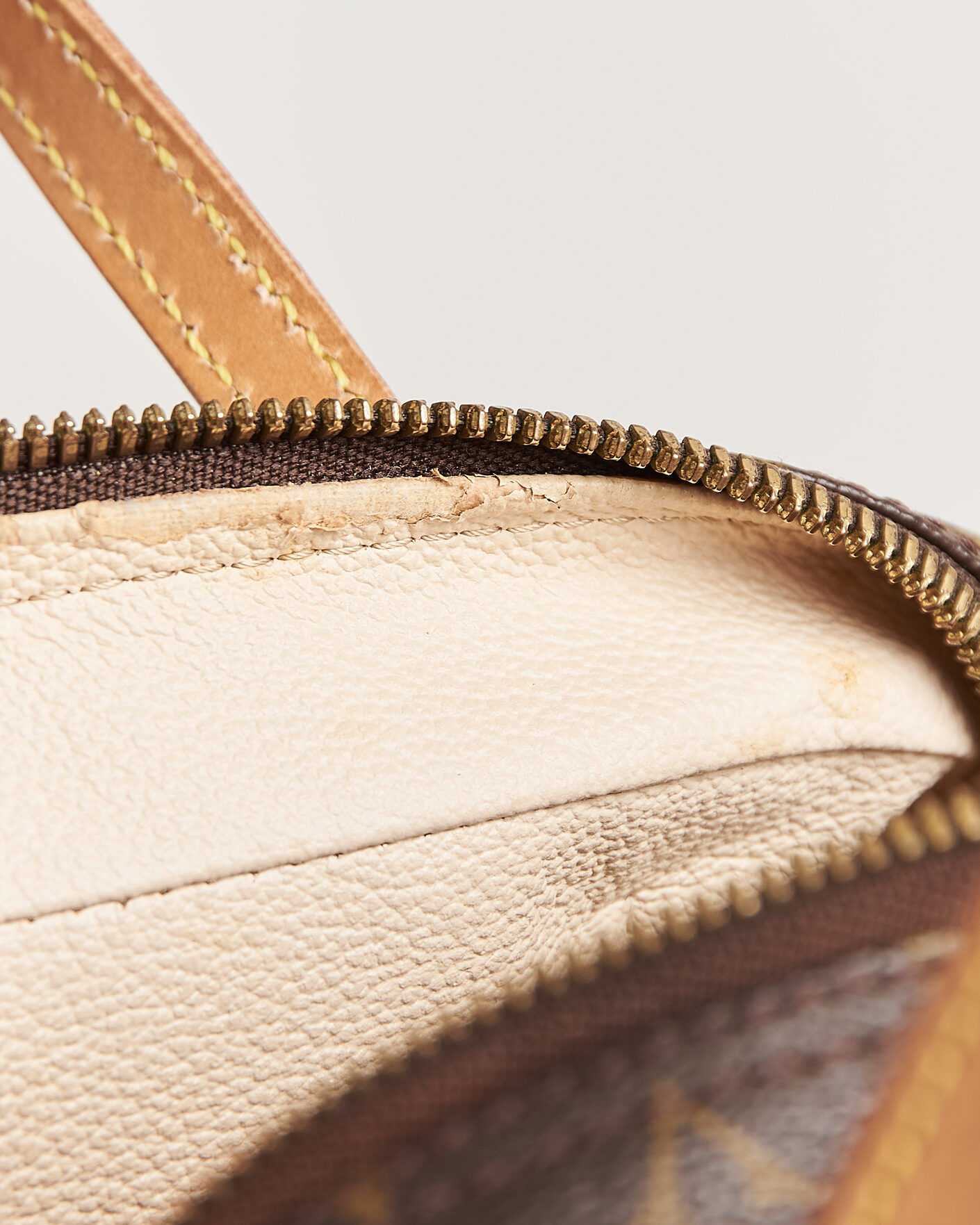 Mies | Pre-Owned & Vintage Bags | Louis Vuitton Pre-Owned | Spontini Bag Monogram