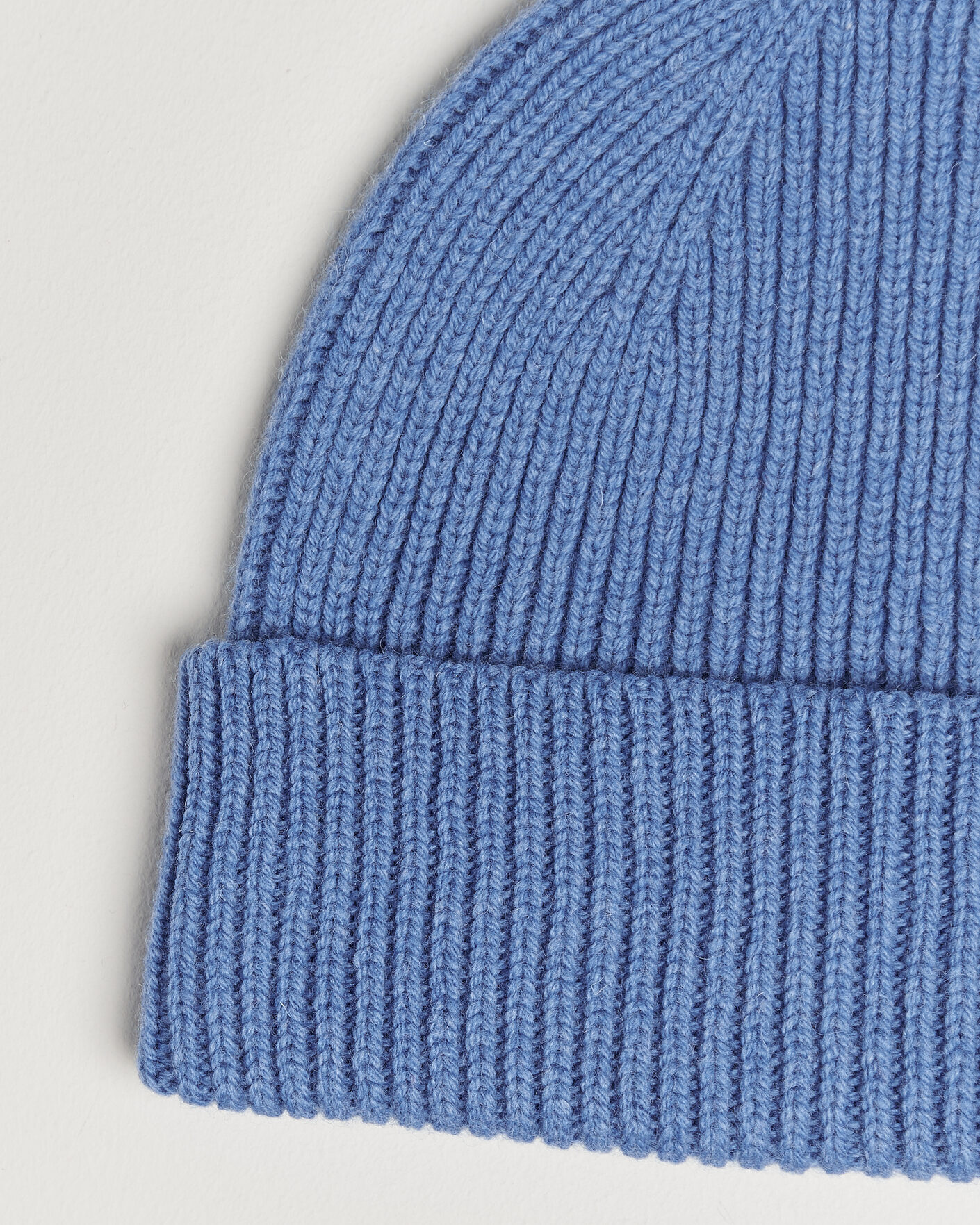 Mies | Pipot | Colorful Standard | Merino Wool Beanie Pacific Blue