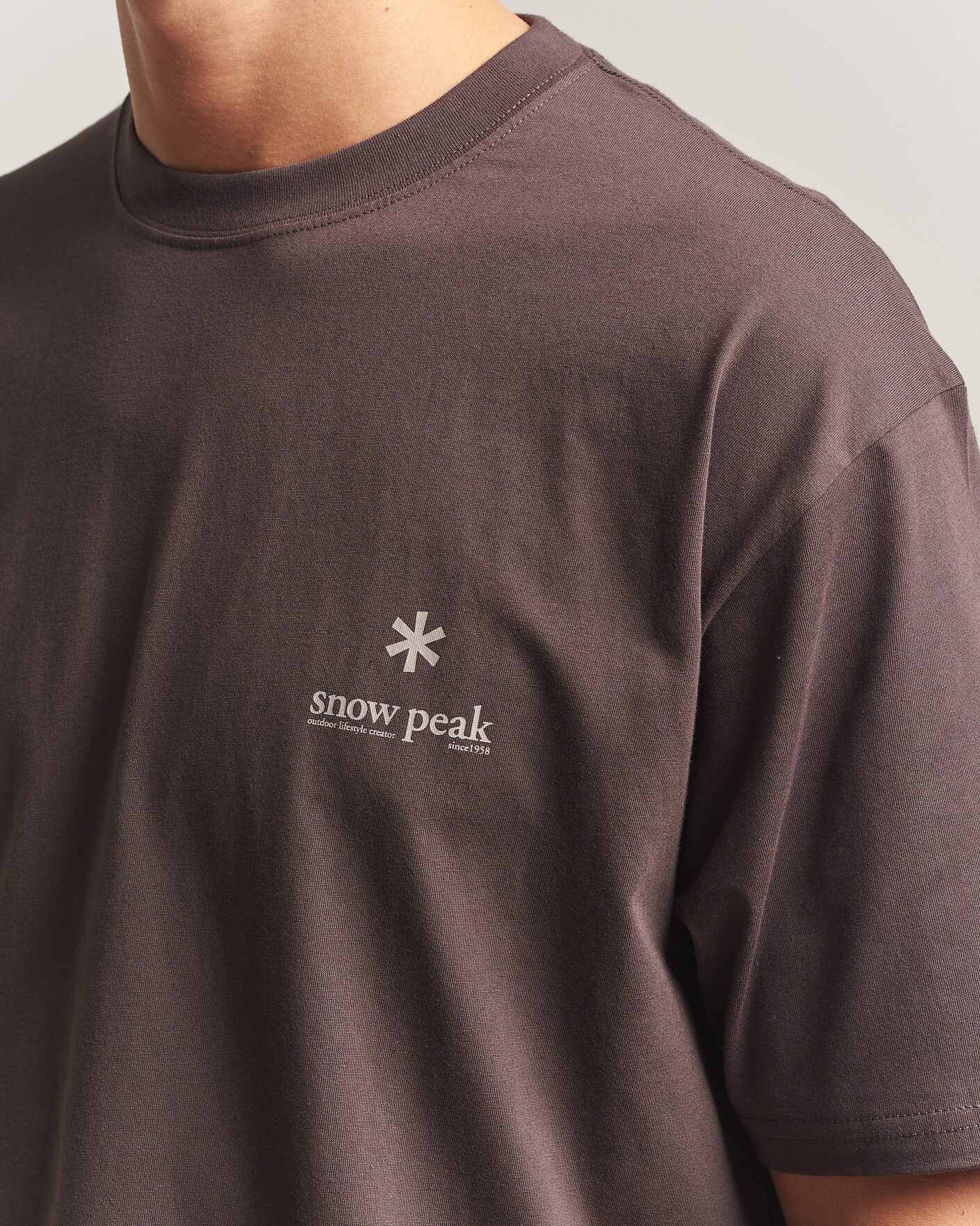 Mies | T-paidat | Snow Peak | Soft Cotton Relaxed Logo T-Shirt Brown