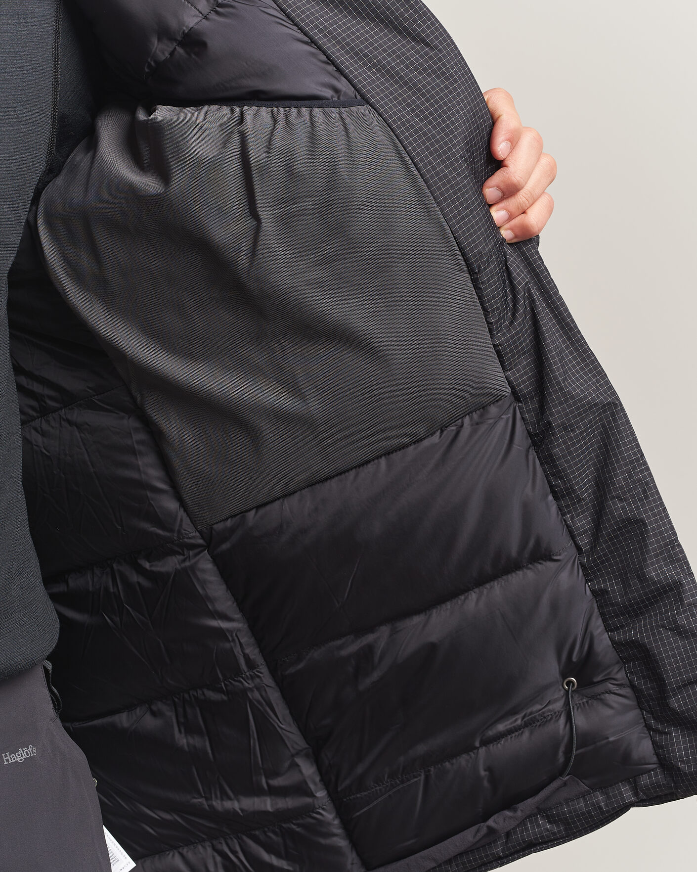 Mies | Takit | Norrøna | Trollveggen dri2 Down 800 Zip Hood Caviar Black