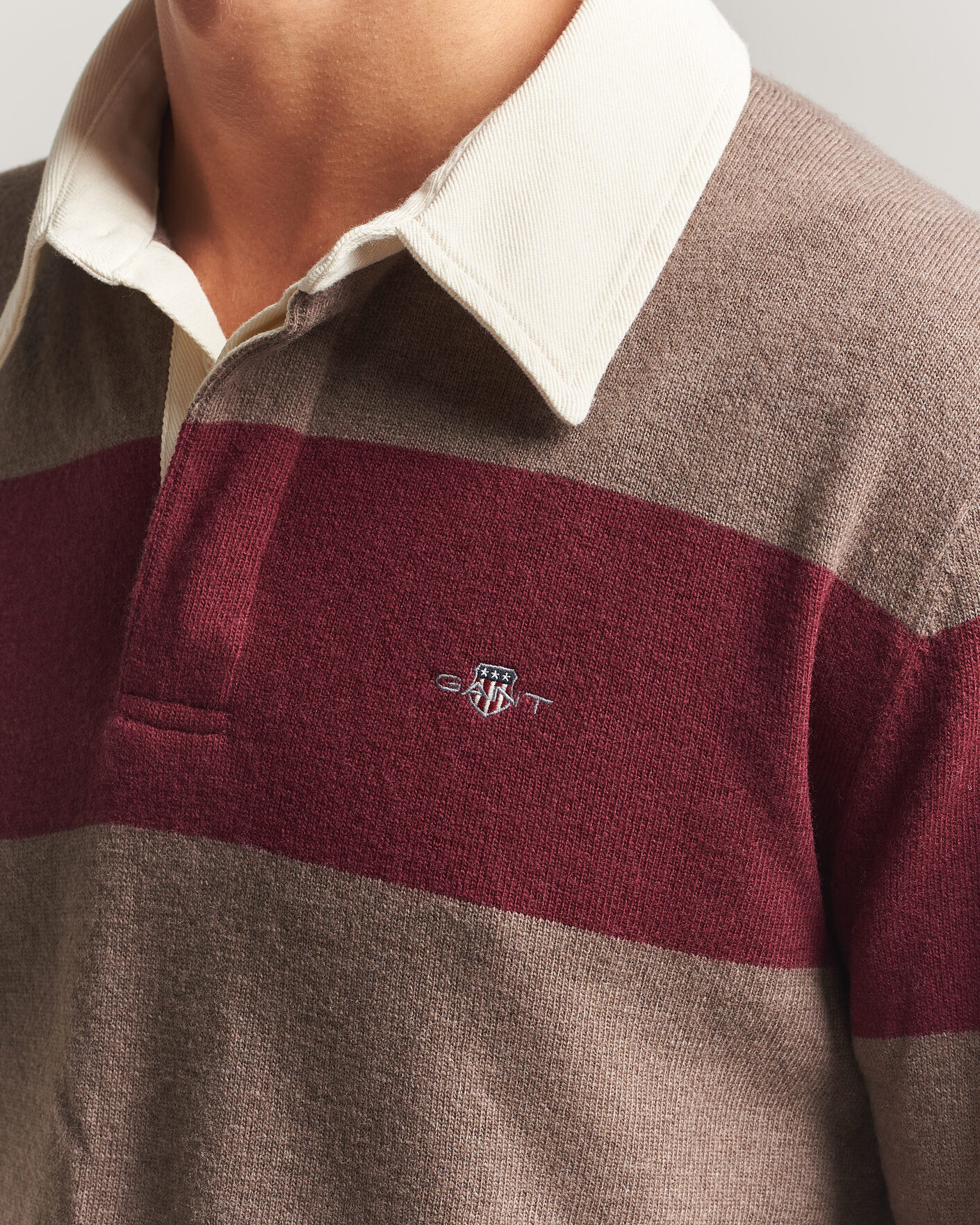 Mies | Puserot | Gant | Lambswool Barstriped Rugger Deep Grape Wine