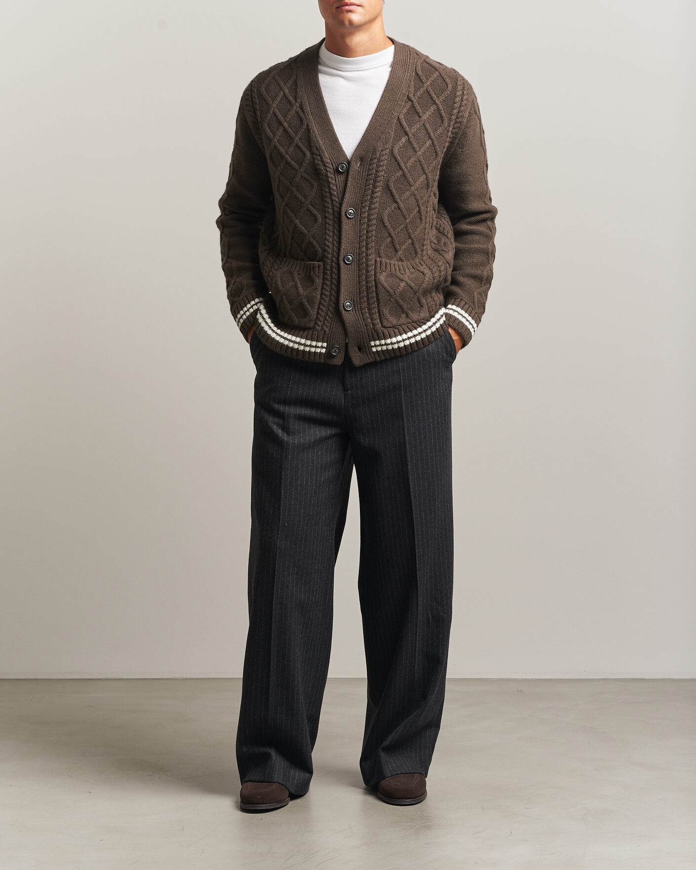 Mies | Puserot | Gant | Wool Cable Knitted Cardigan Shadow Brown