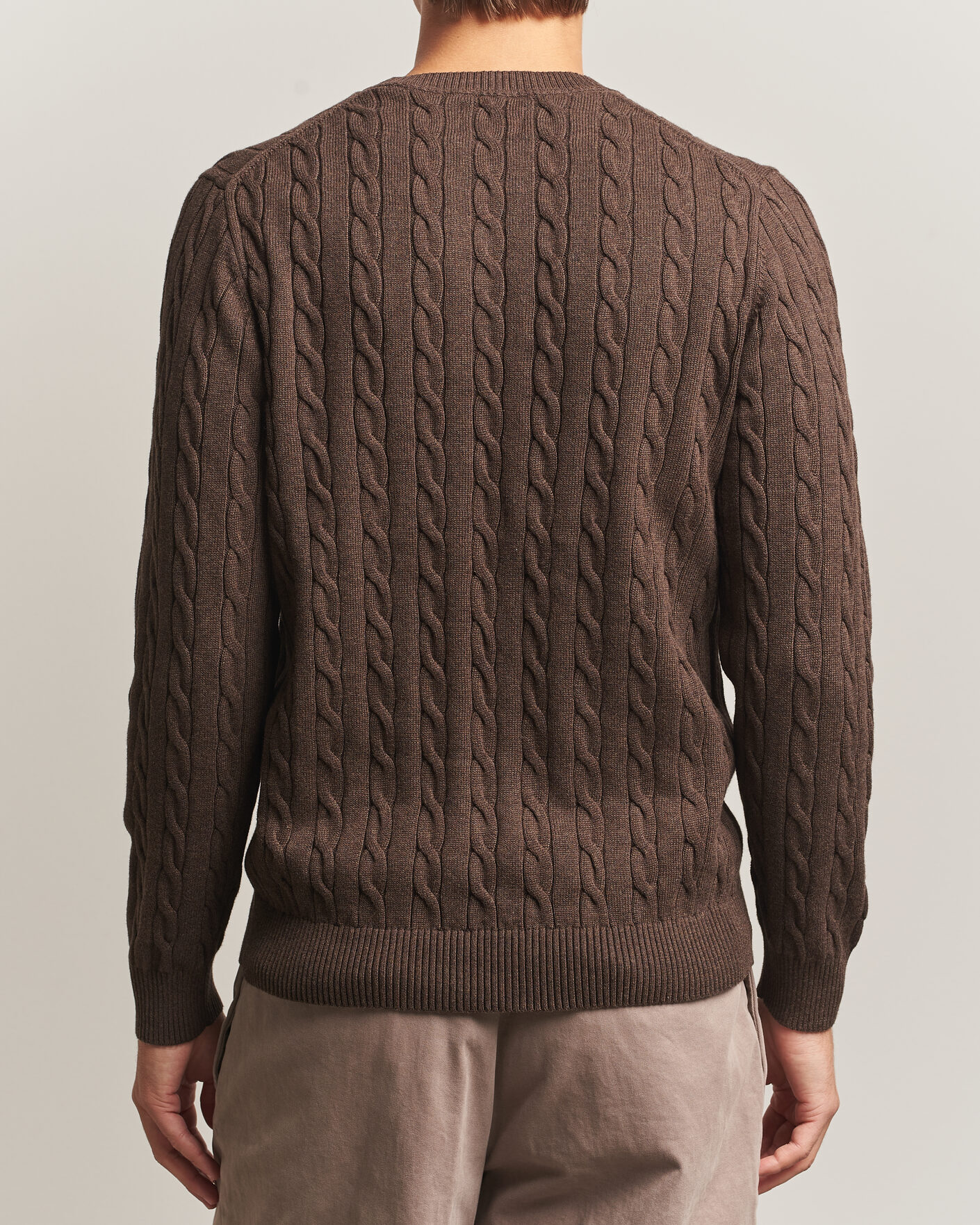 Mies | Puserot | Gant | Cotton Cable Crew Neck Black Brown Melange