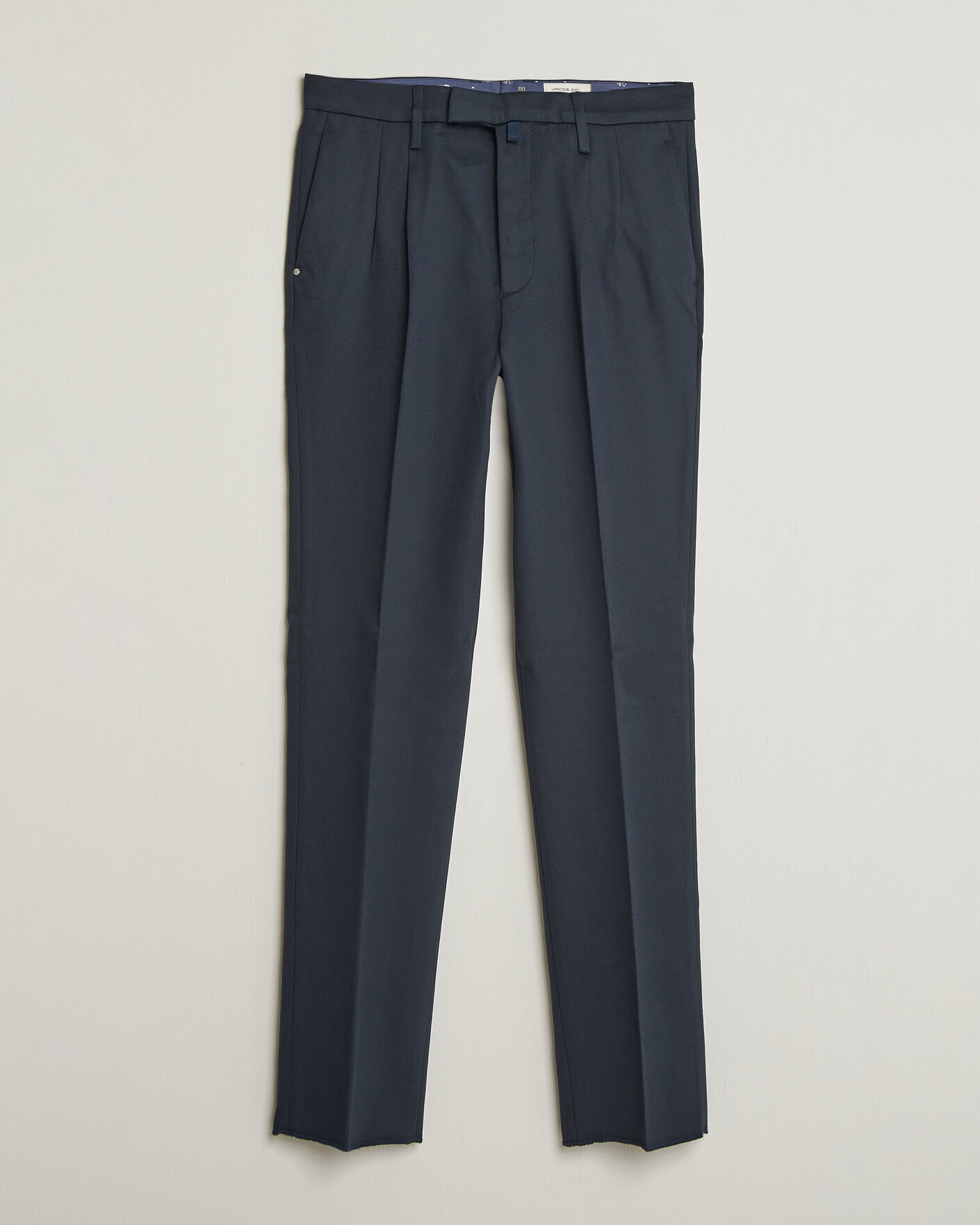 Mies | Housut | Jacob Cohën | Lucas Pleated Cotton Gabardine Trousers Navy