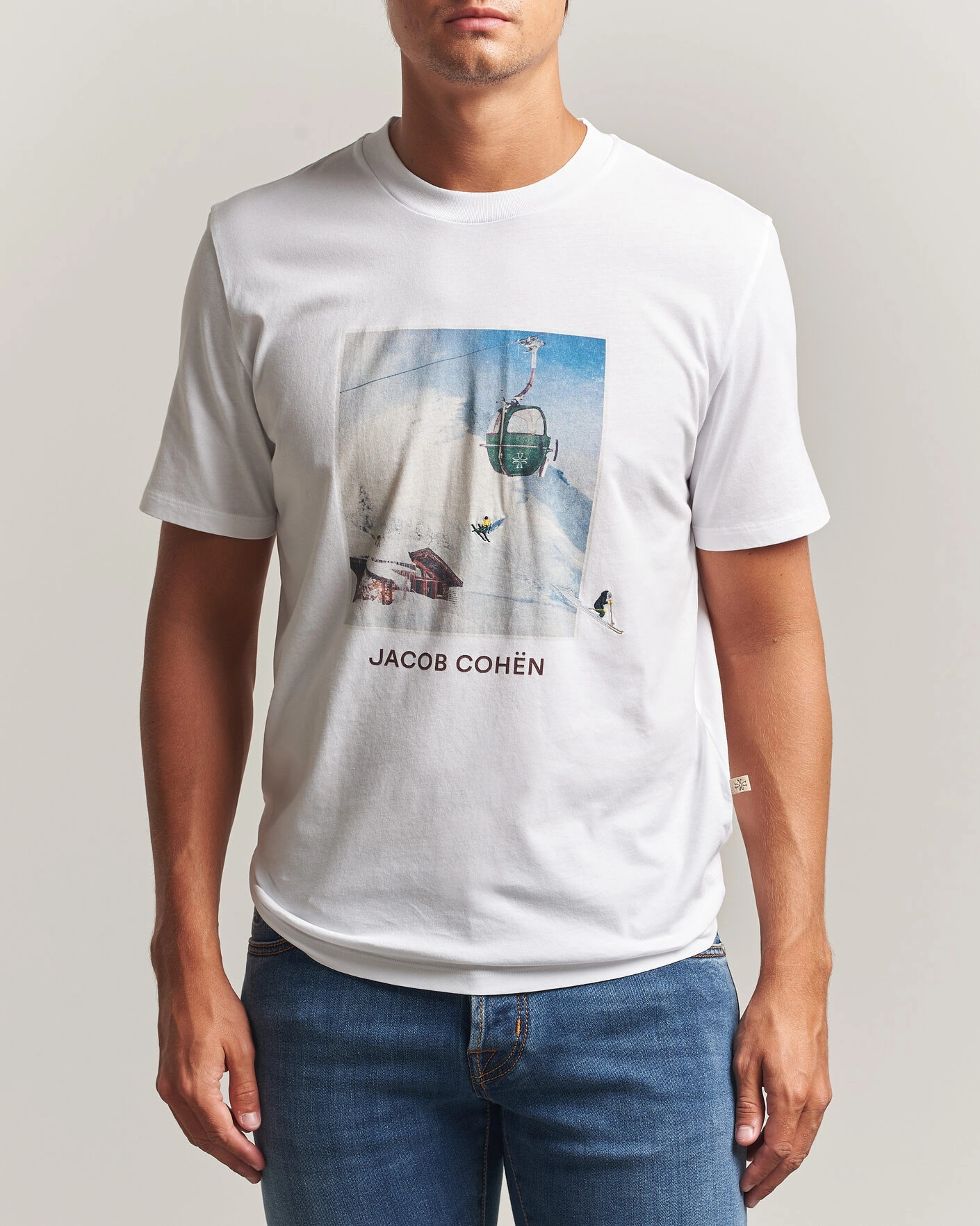 Mies | T-paidat | Jacob Cohën | Apres Ski Printed T-Shirt White