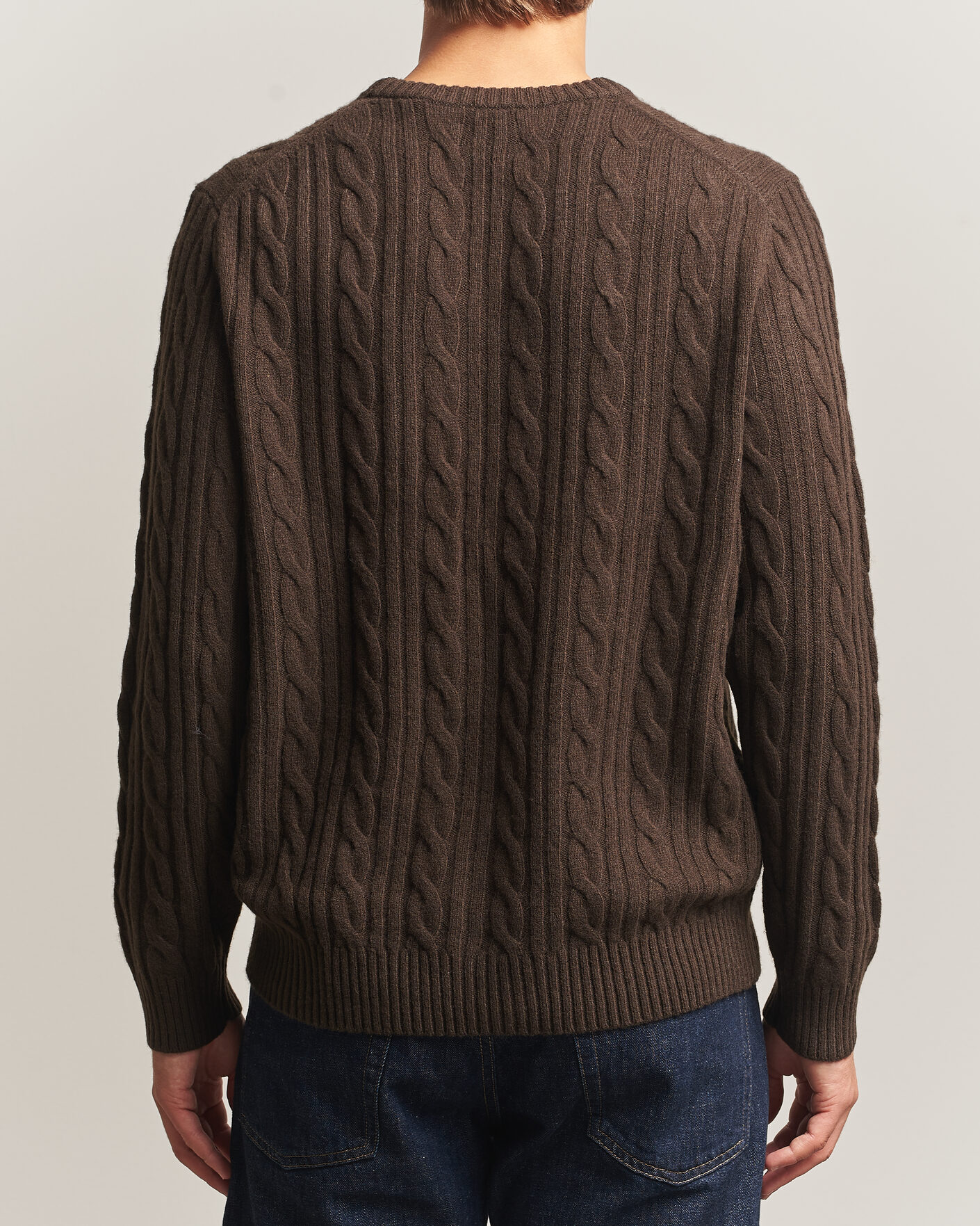 Mies | Puserot | Gant | Lambswool Cable Crew Neck Black Brown