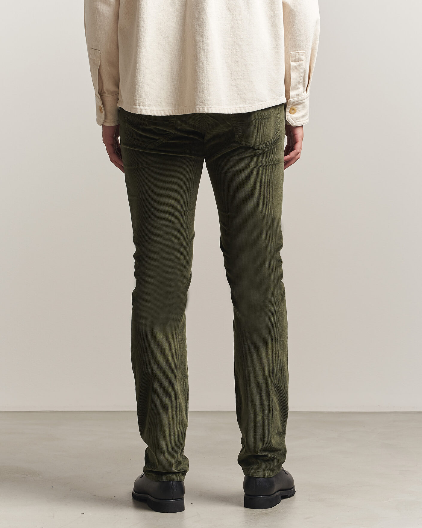 Mies | Housut | Jacob Cohën | Bard 5-Pocket Medium Corduroy Trousers Green