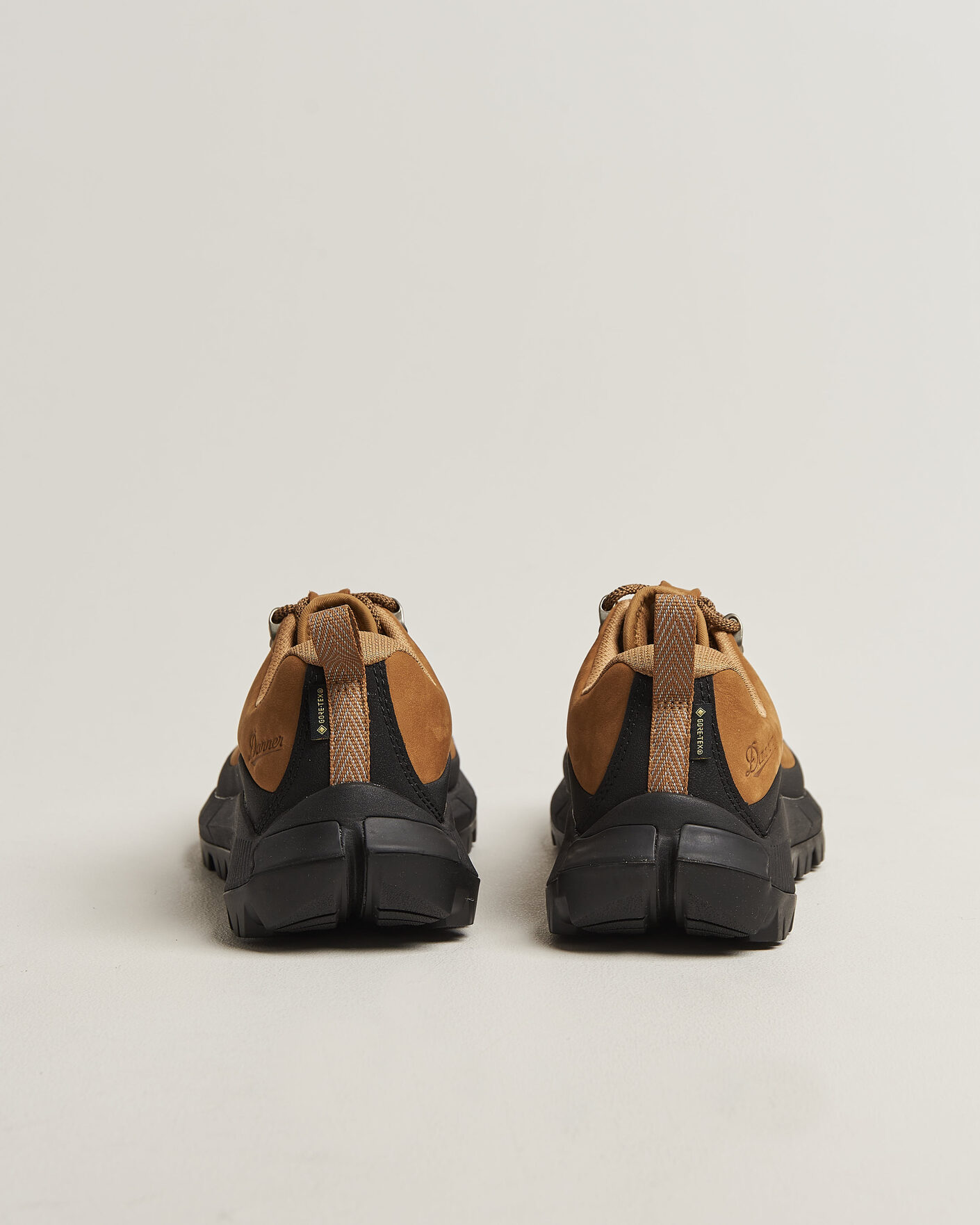 Mies | Vaelluskengät | Danner | MTN45 Nubuck GORE-TEX Trail Shoe Brown